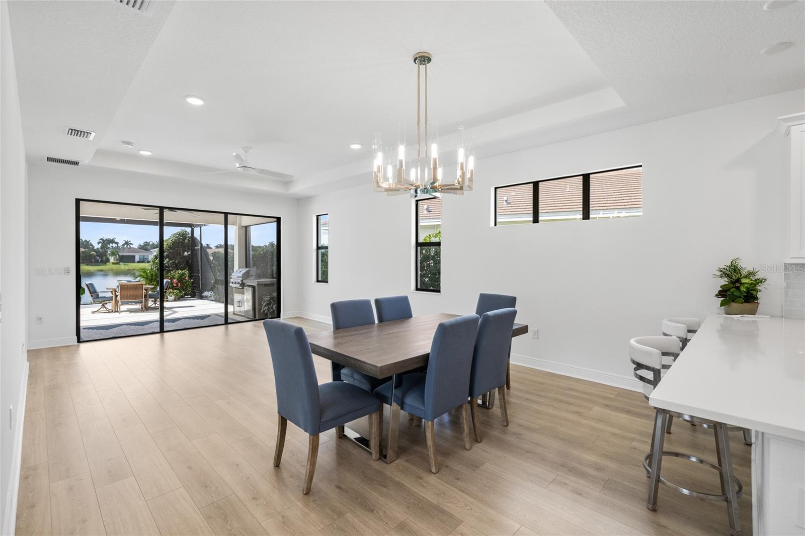 5265 BARNETT CIR — photo 13
