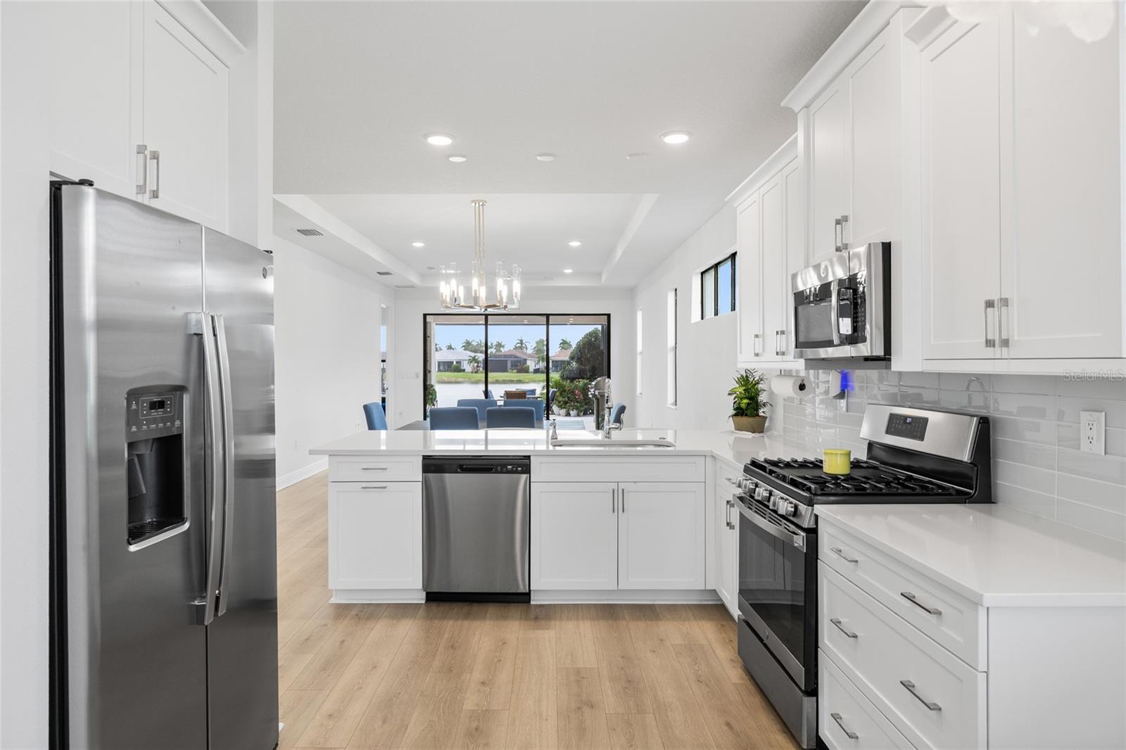 5265 BARNETT CIR — photo 9