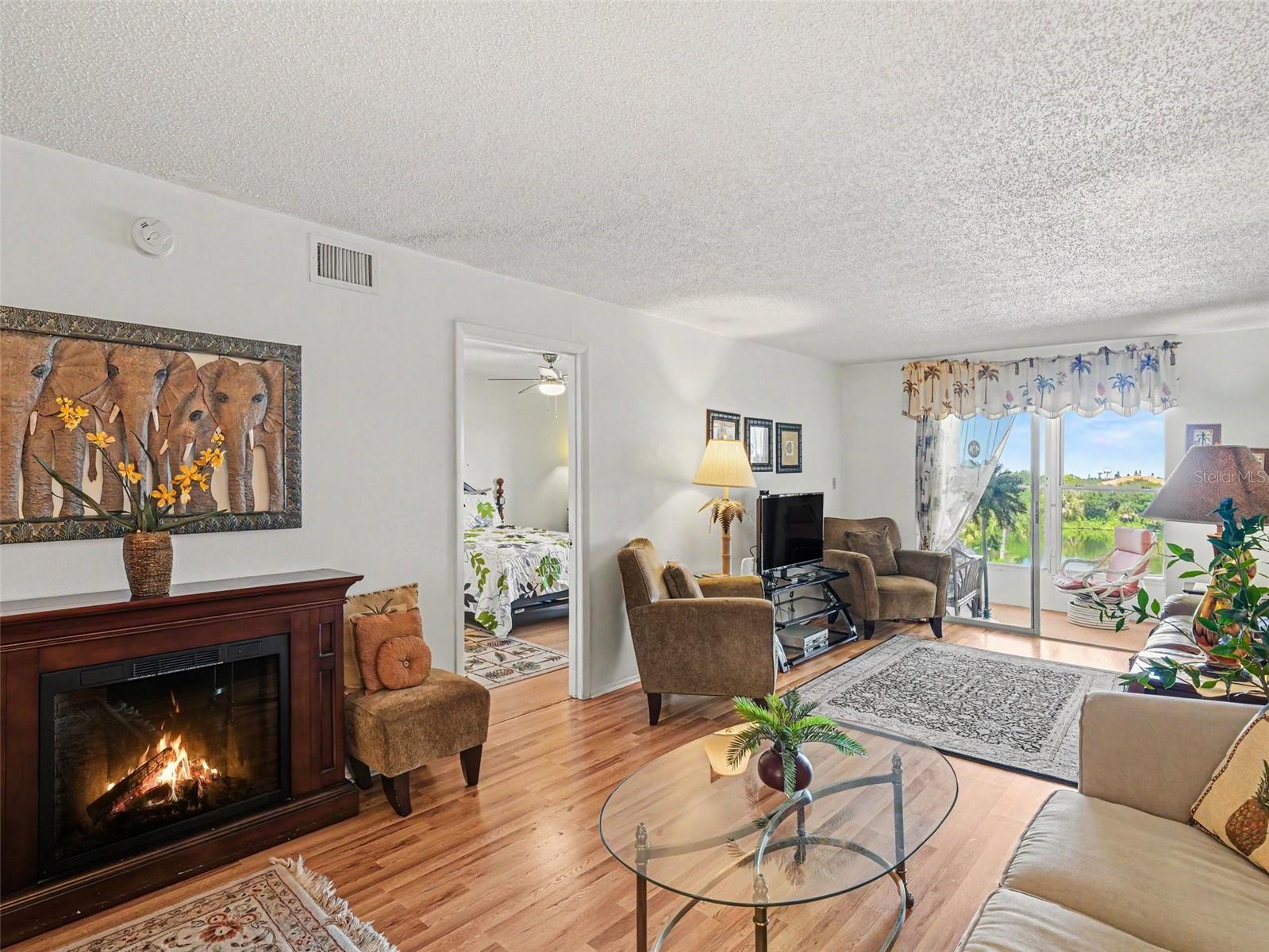 3785 LAKE BAYSHORE DR #H-405 — photo 3
