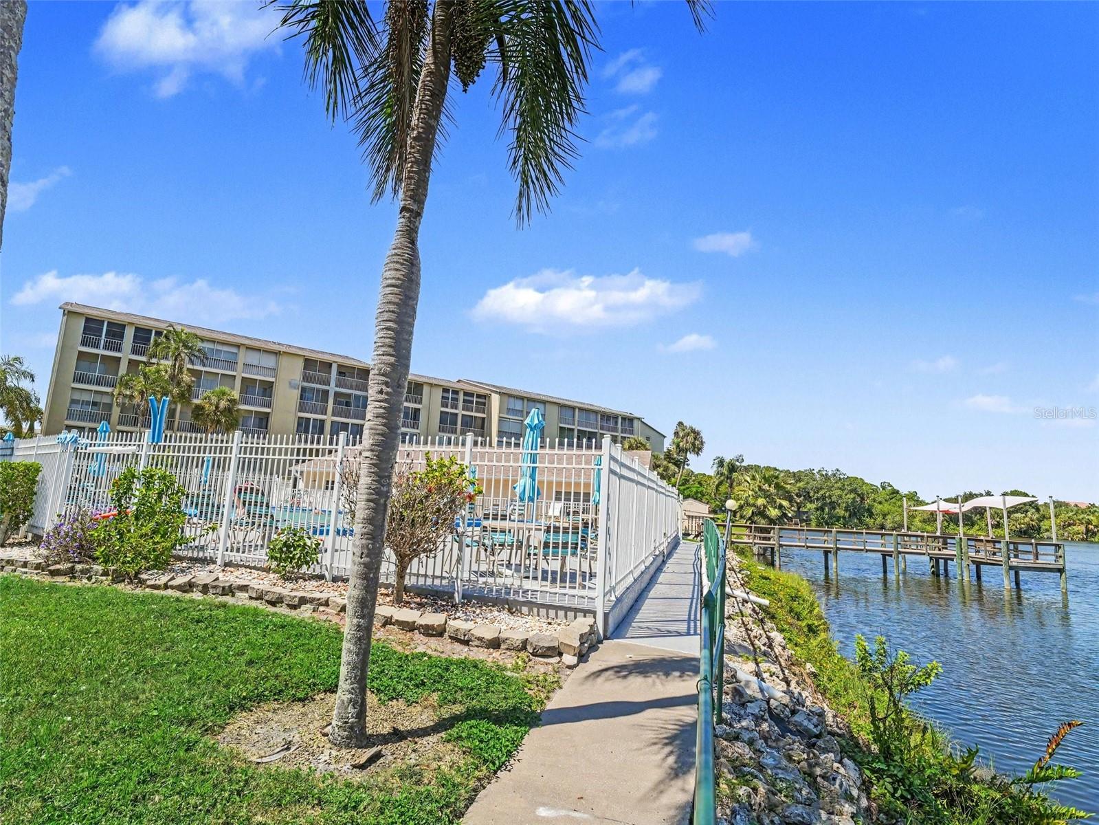 3785 LAKE BAYSHORE DR #H-405 — photo 19