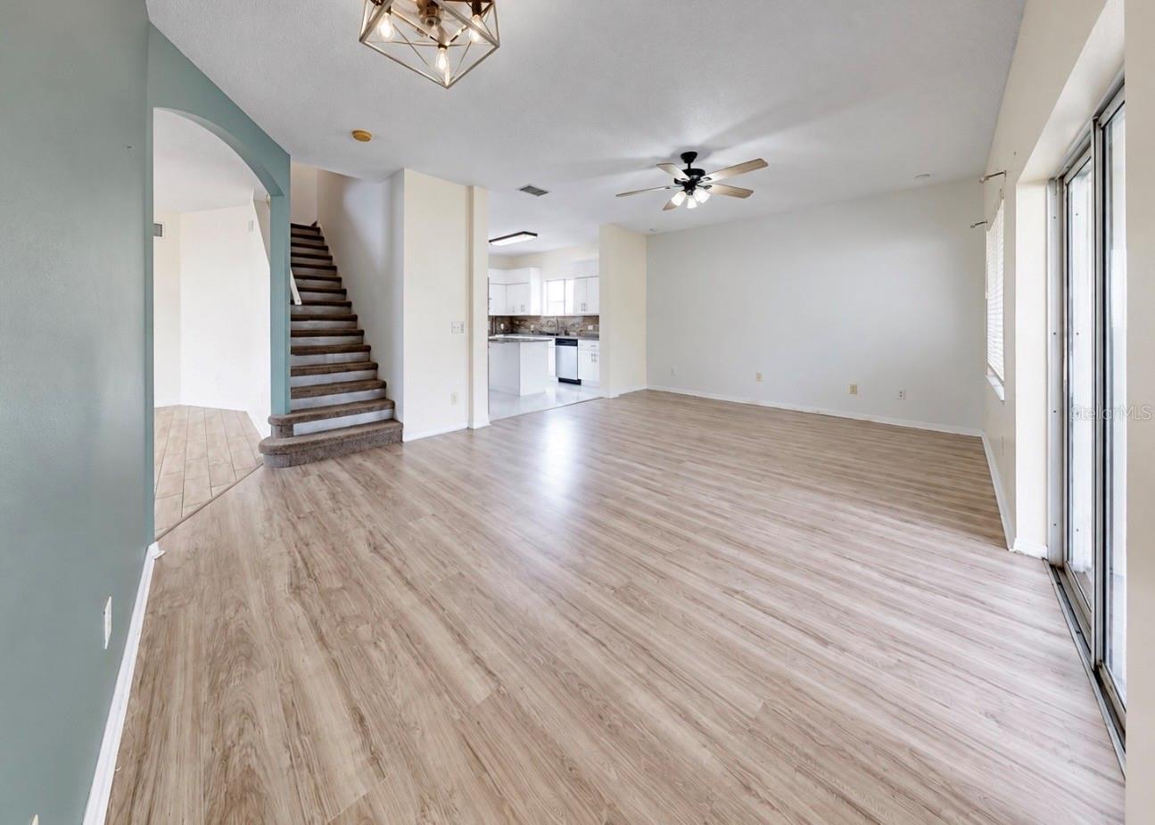 12719 LONGCREST DR — photo 29