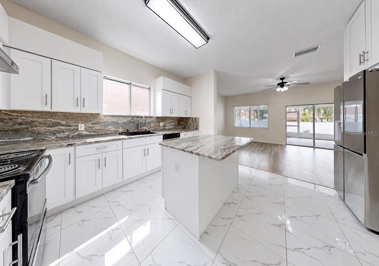 12719 LONGCREST DR — photo 34