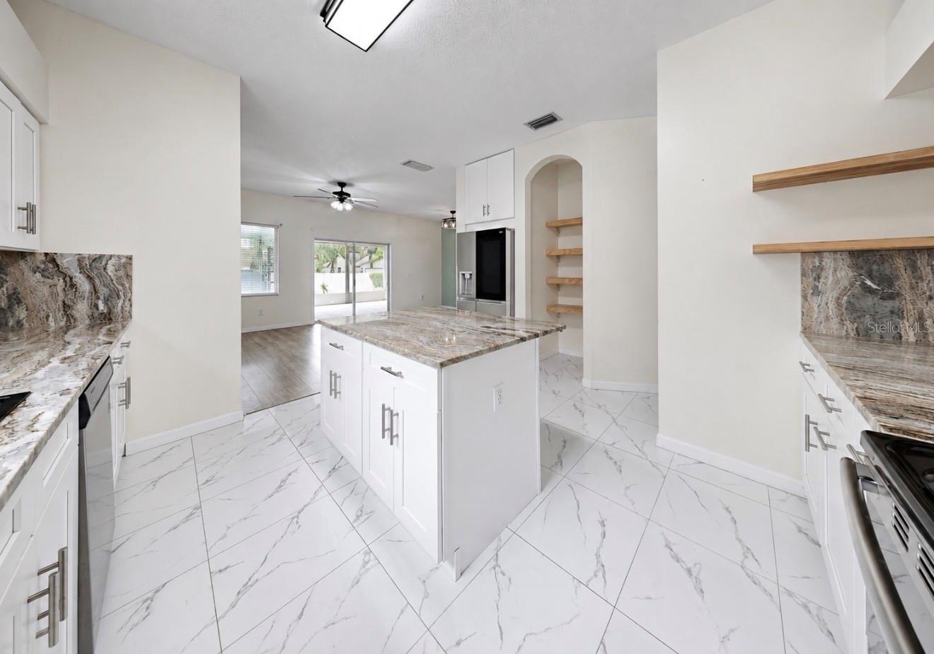 12719 LONGCREST DR — photo 33