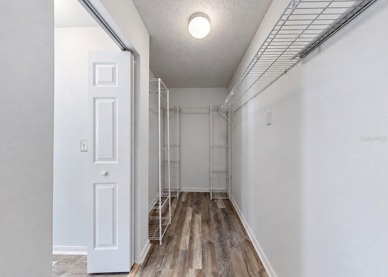 12719 LONGCREST DR — photo 47