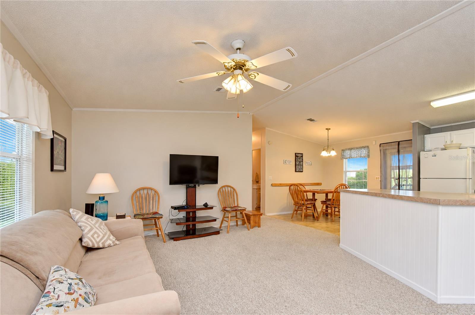 38012 LAWANDA LOOP — photo 26