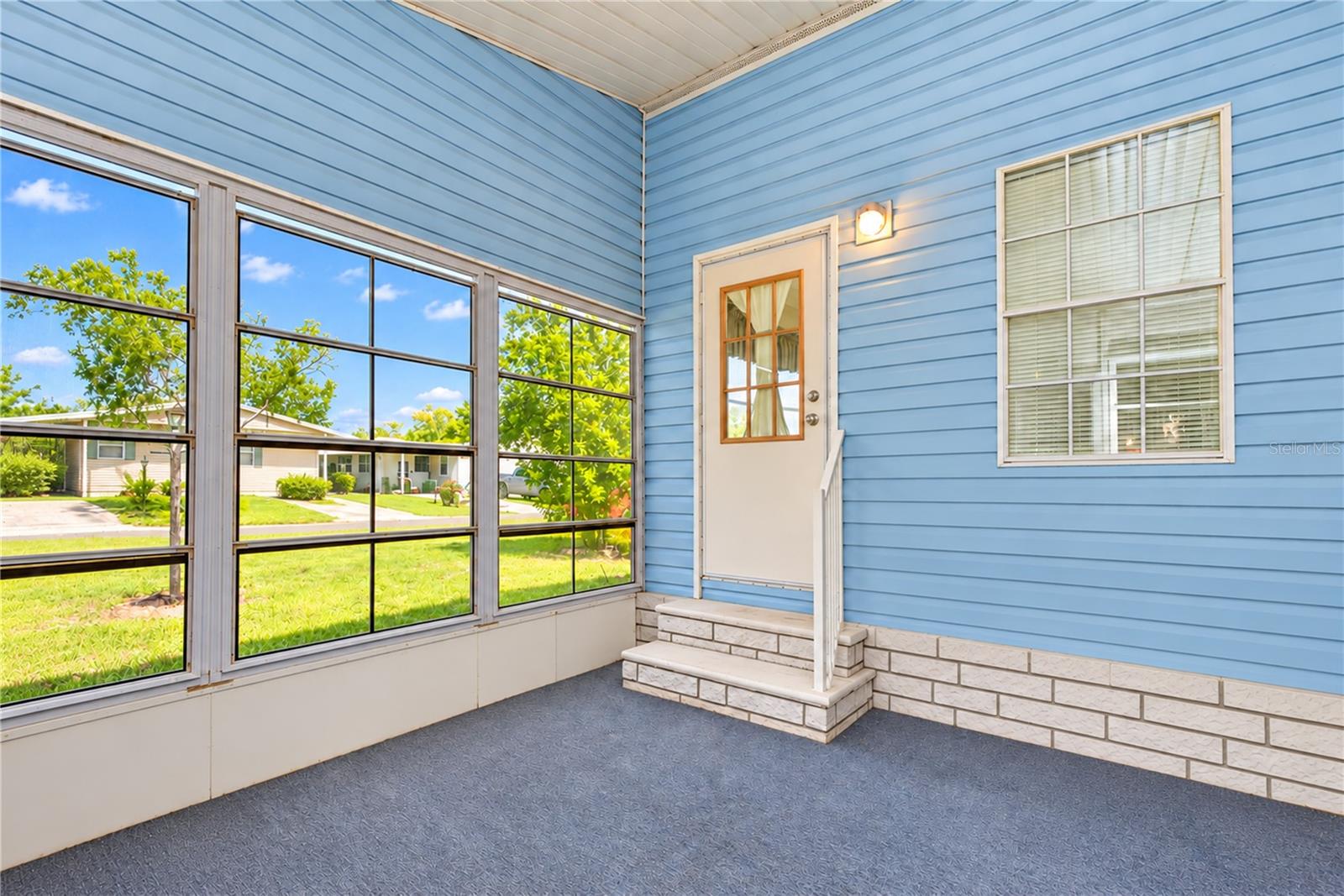 38012 LAWANDA LOOP — photo 32