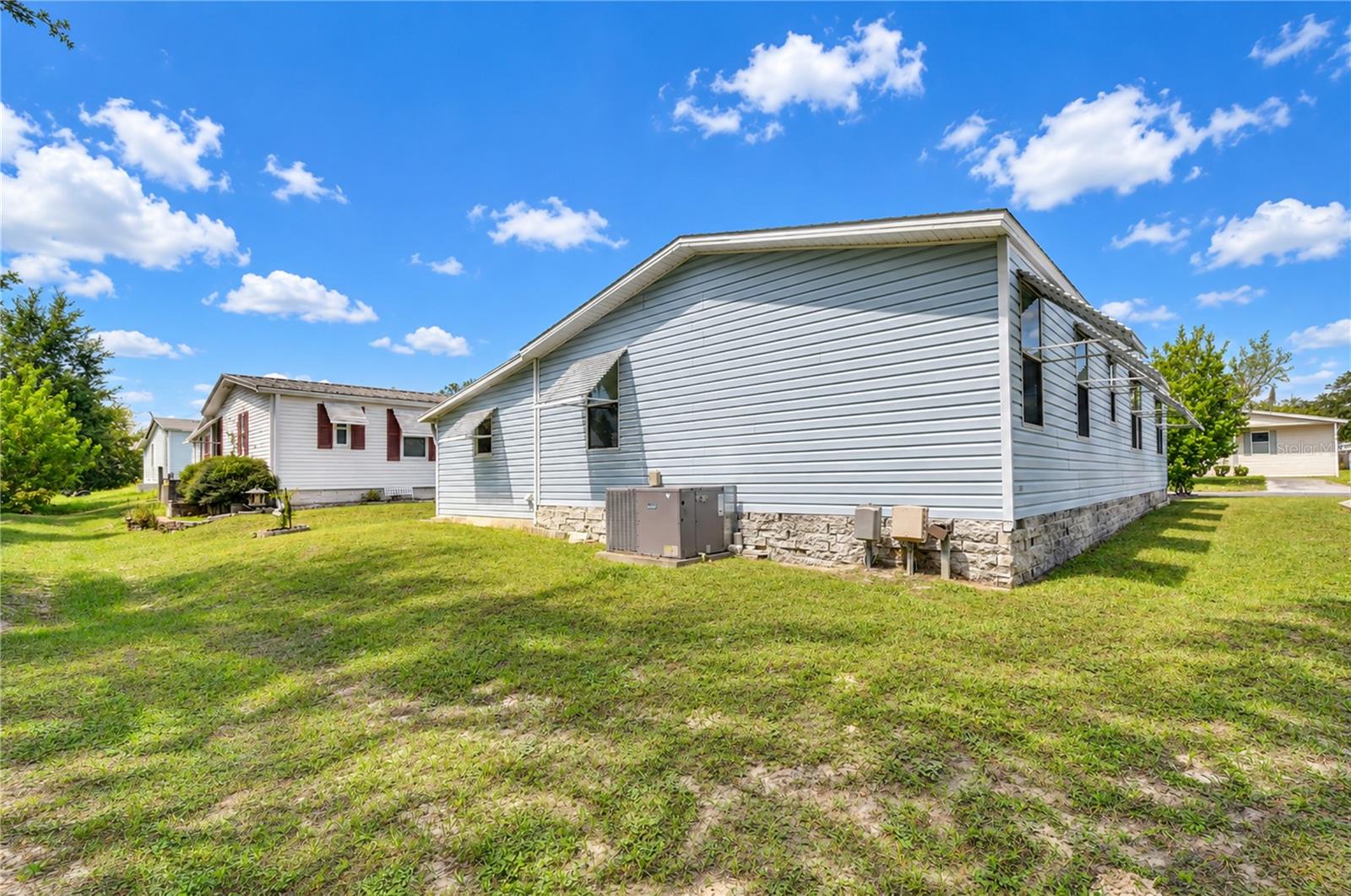38012 LAWANDA LOOP — photo 9