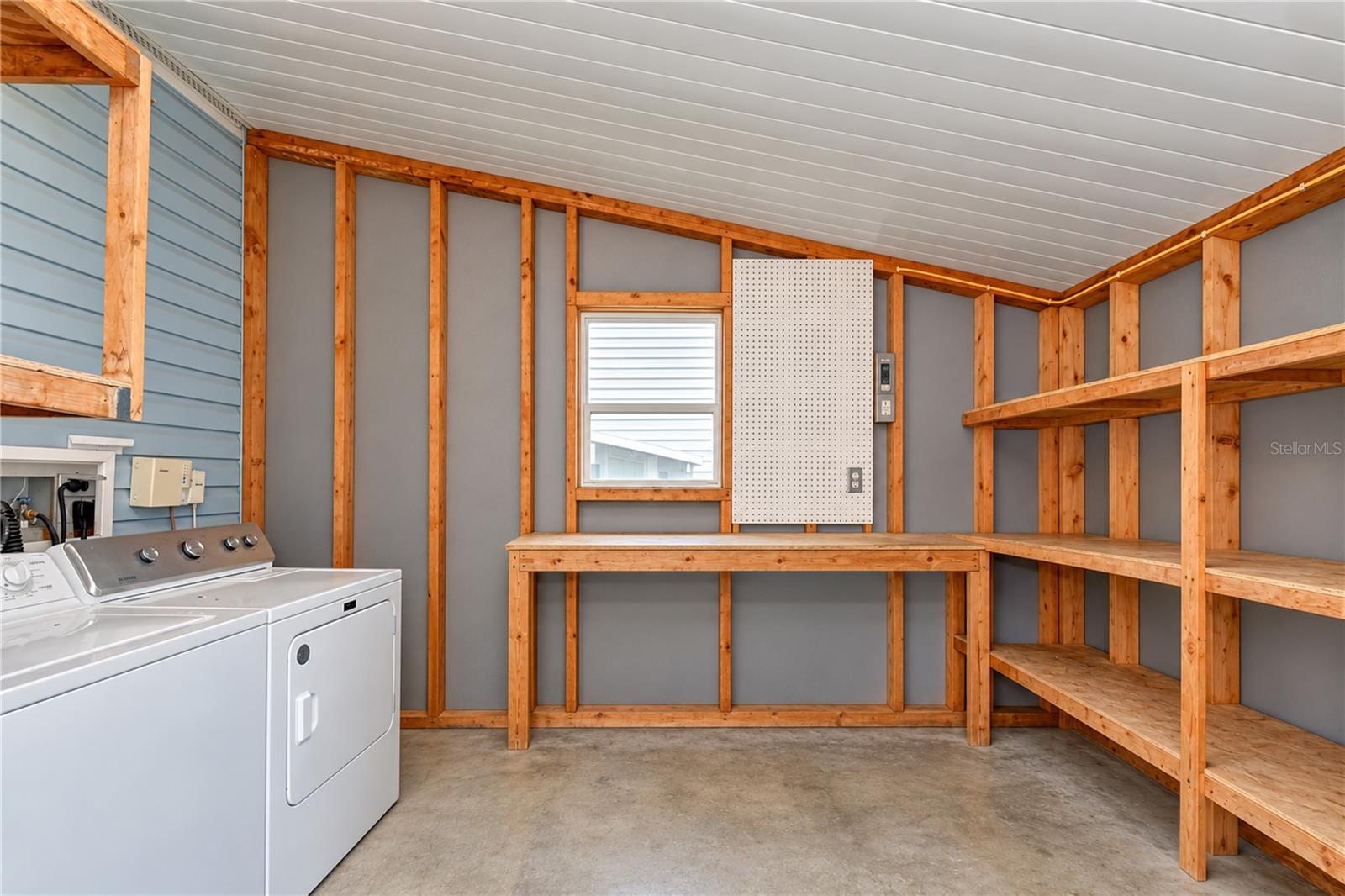 38012 LAWANDA LOOP — photo 17