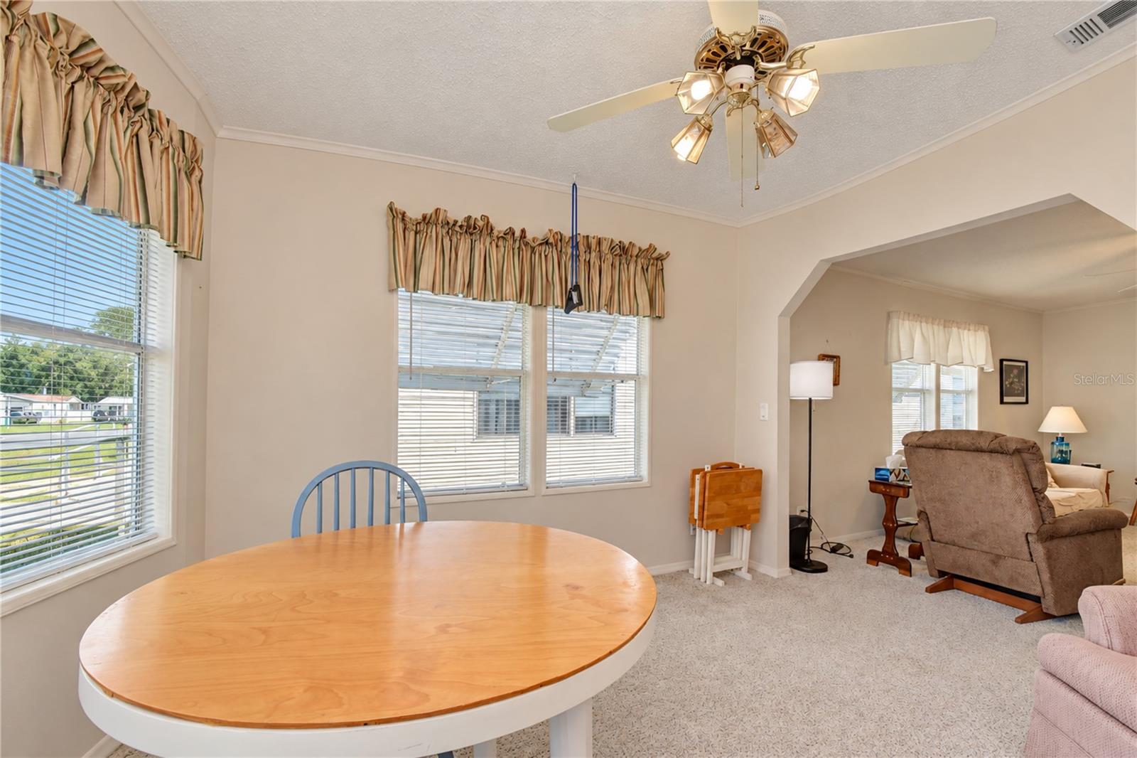 38012 LAWANDA LOOP — photo 31