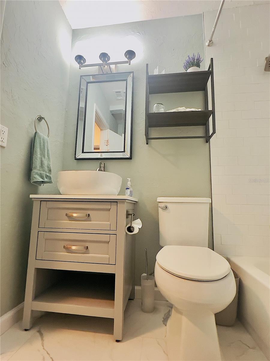 2545 BROWNING ST — photo 10