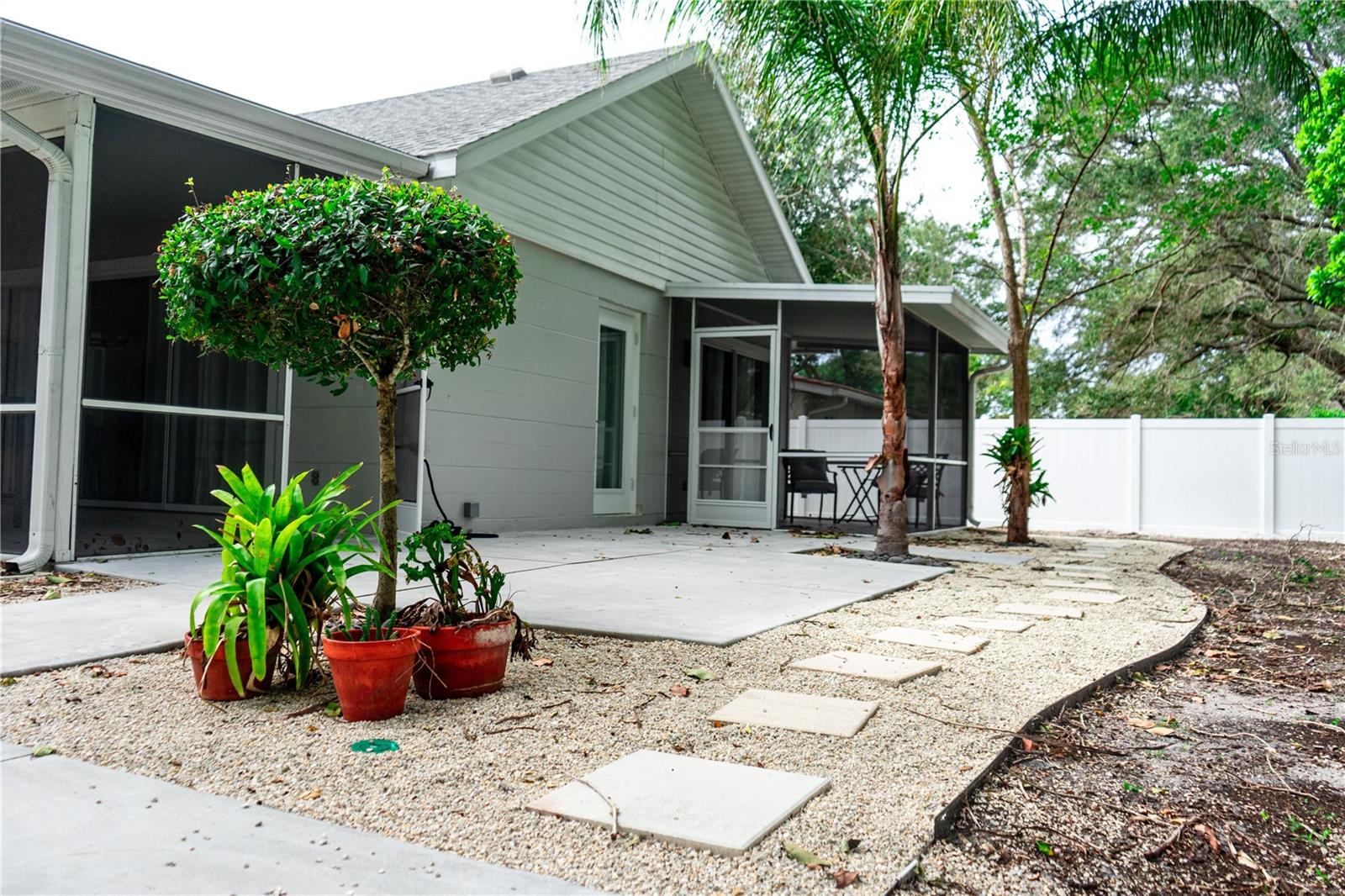2545 BROWNING ST — photo 14
