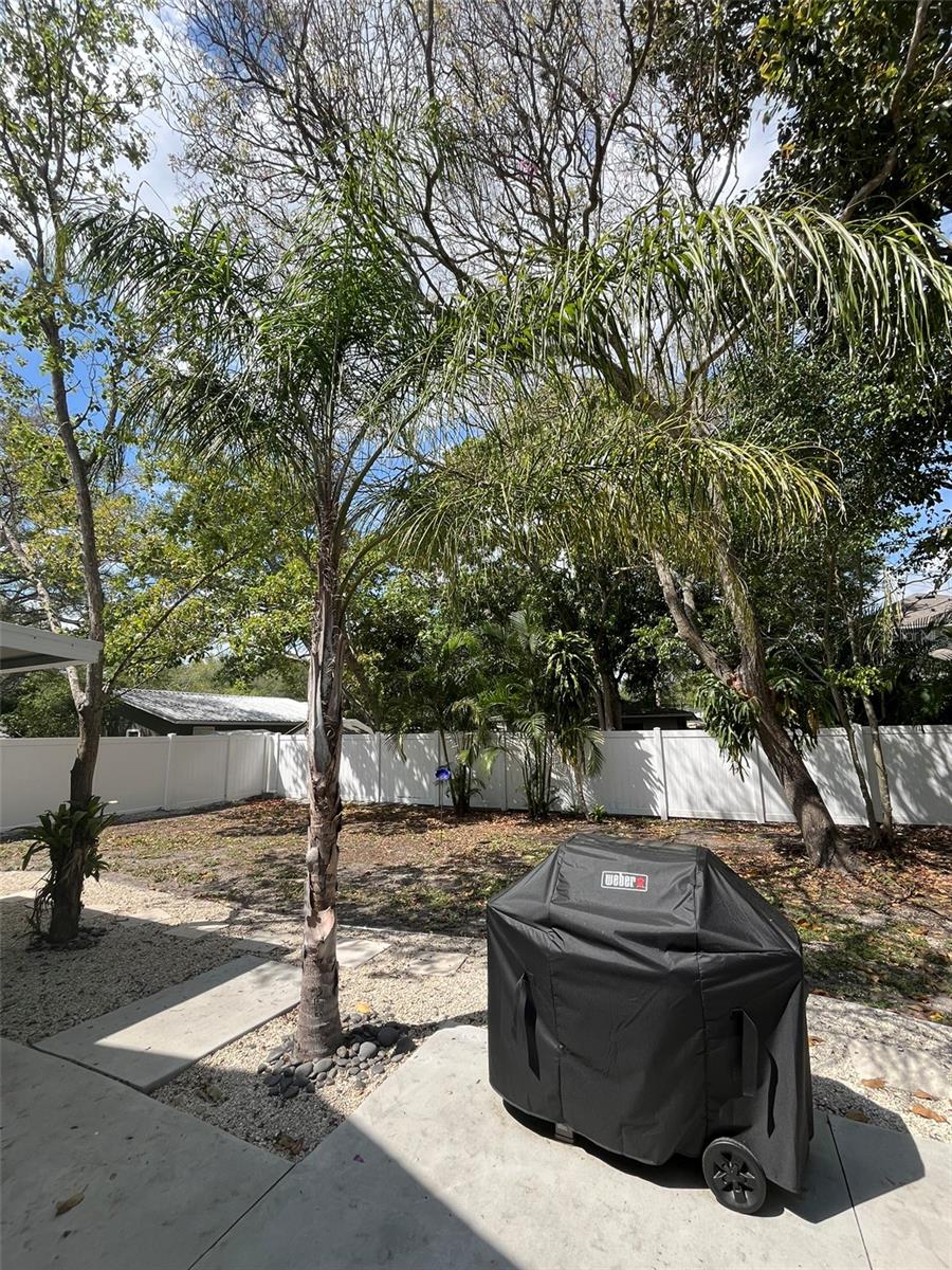 2545 BROWNING ST — photo 21