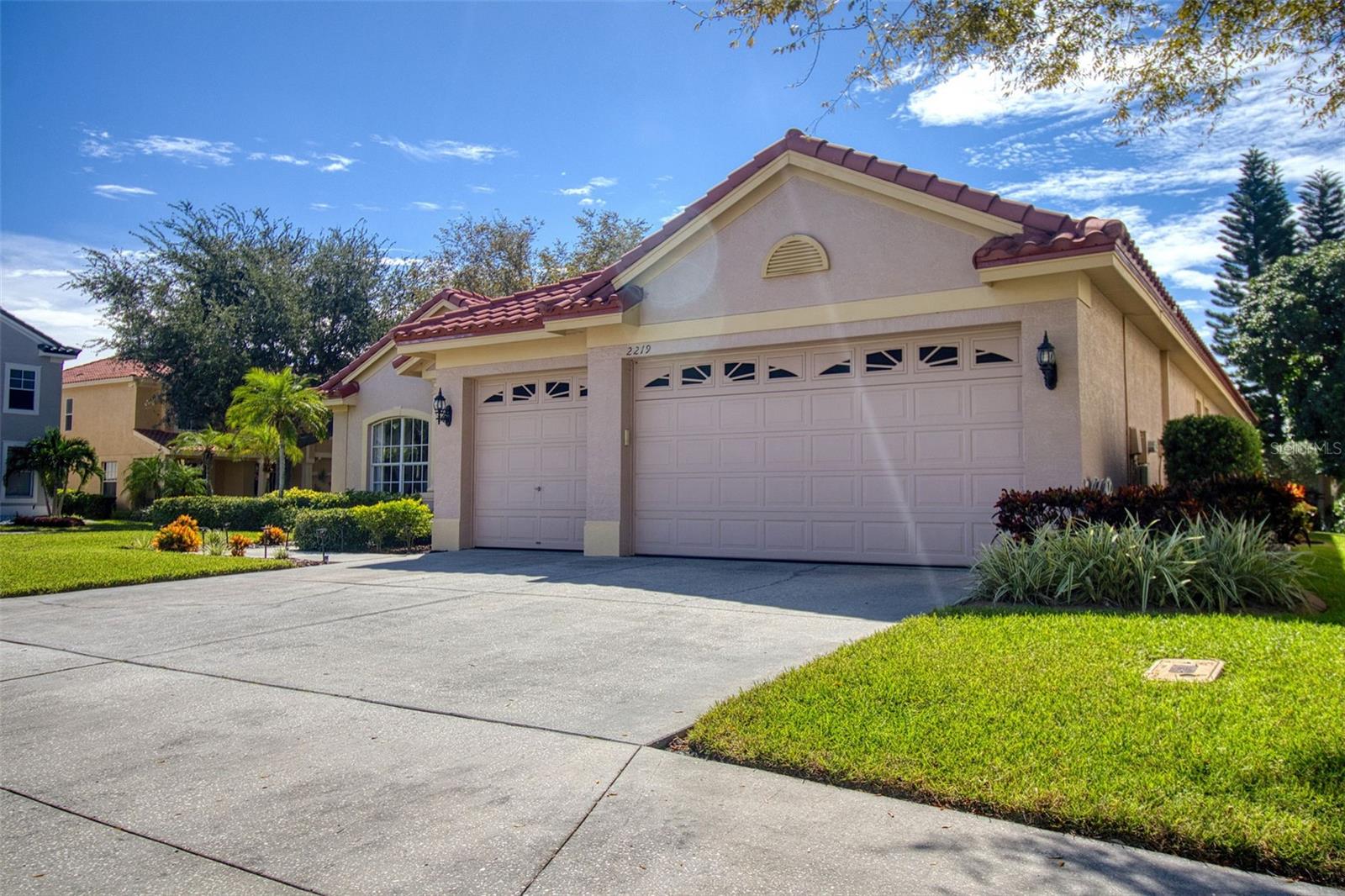 2219 ELIZABETH WAY — photo 43