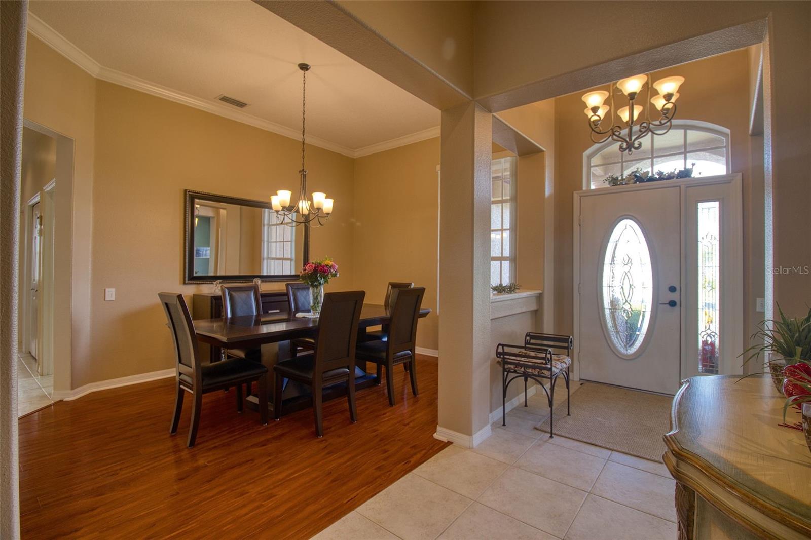 2219 ELIZABETH WAY — photo 3