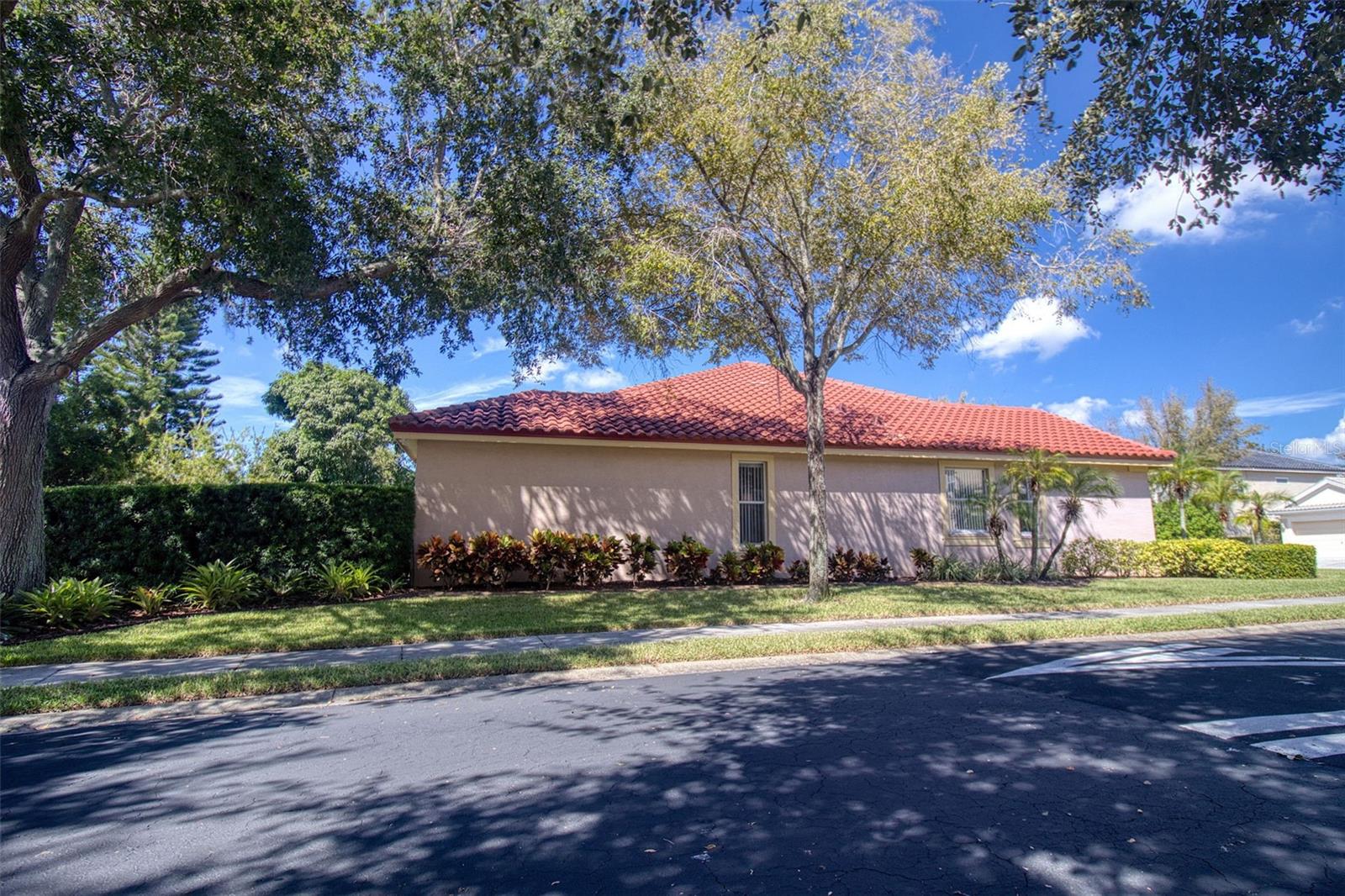 2219 ELIZABETH WAY — photo 46
