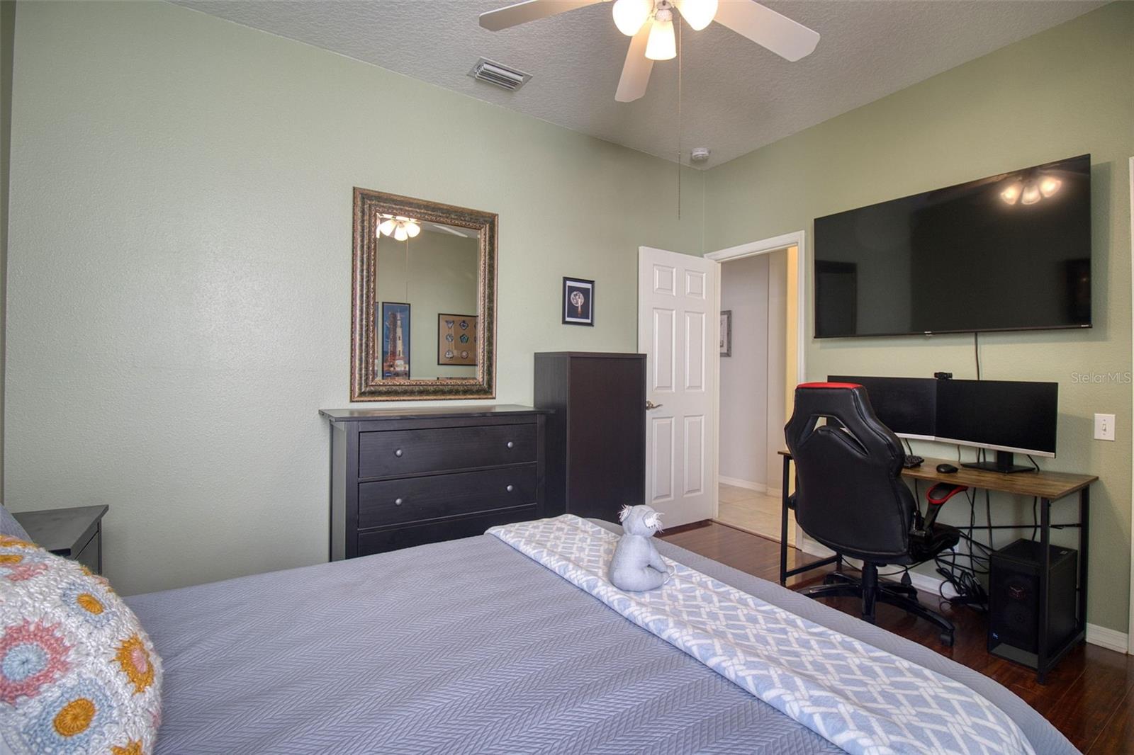 2219 ELIZABETH WAY — photo 30