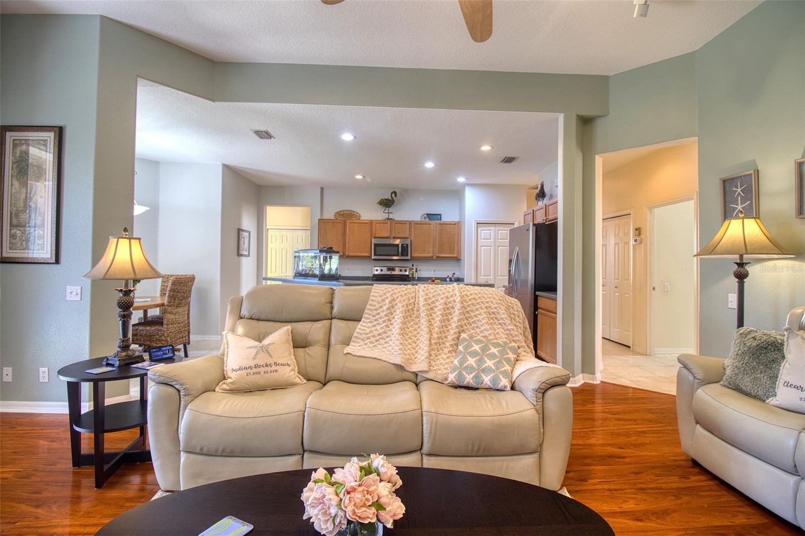2219 ELIZABETH WAY — photo 14