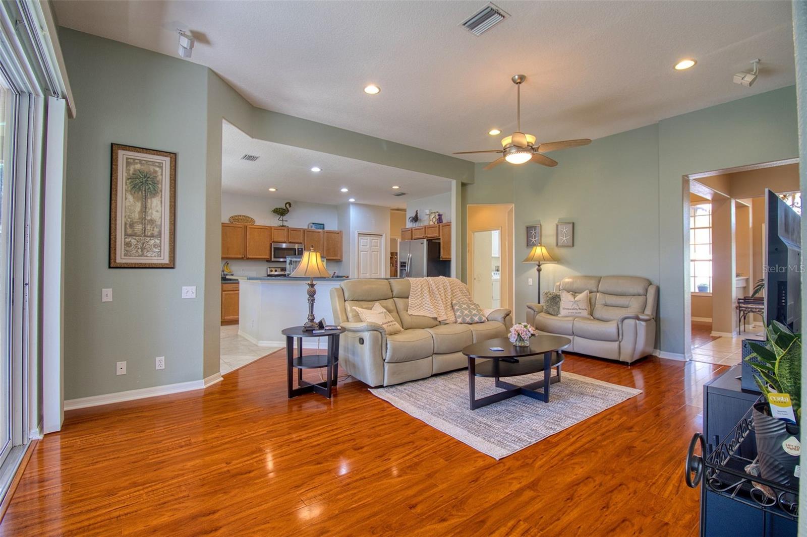 2219 ELIZABETH WAY — photo 12