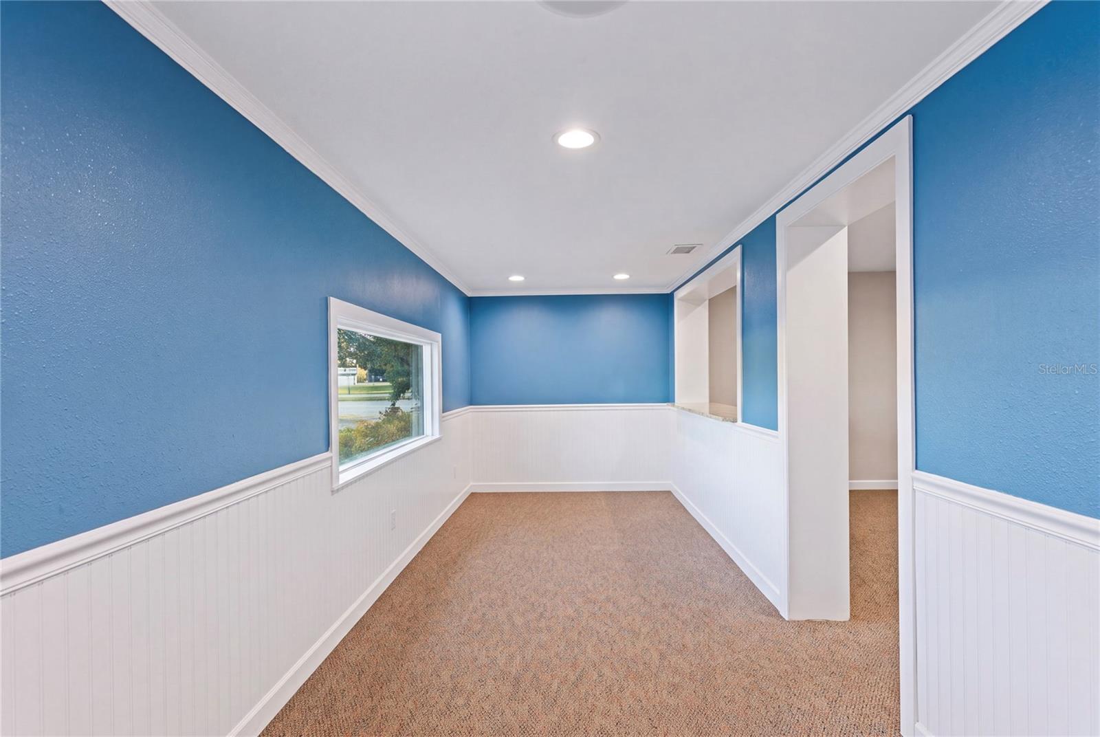 12574 INDIAN ROCKS RD — photo 3