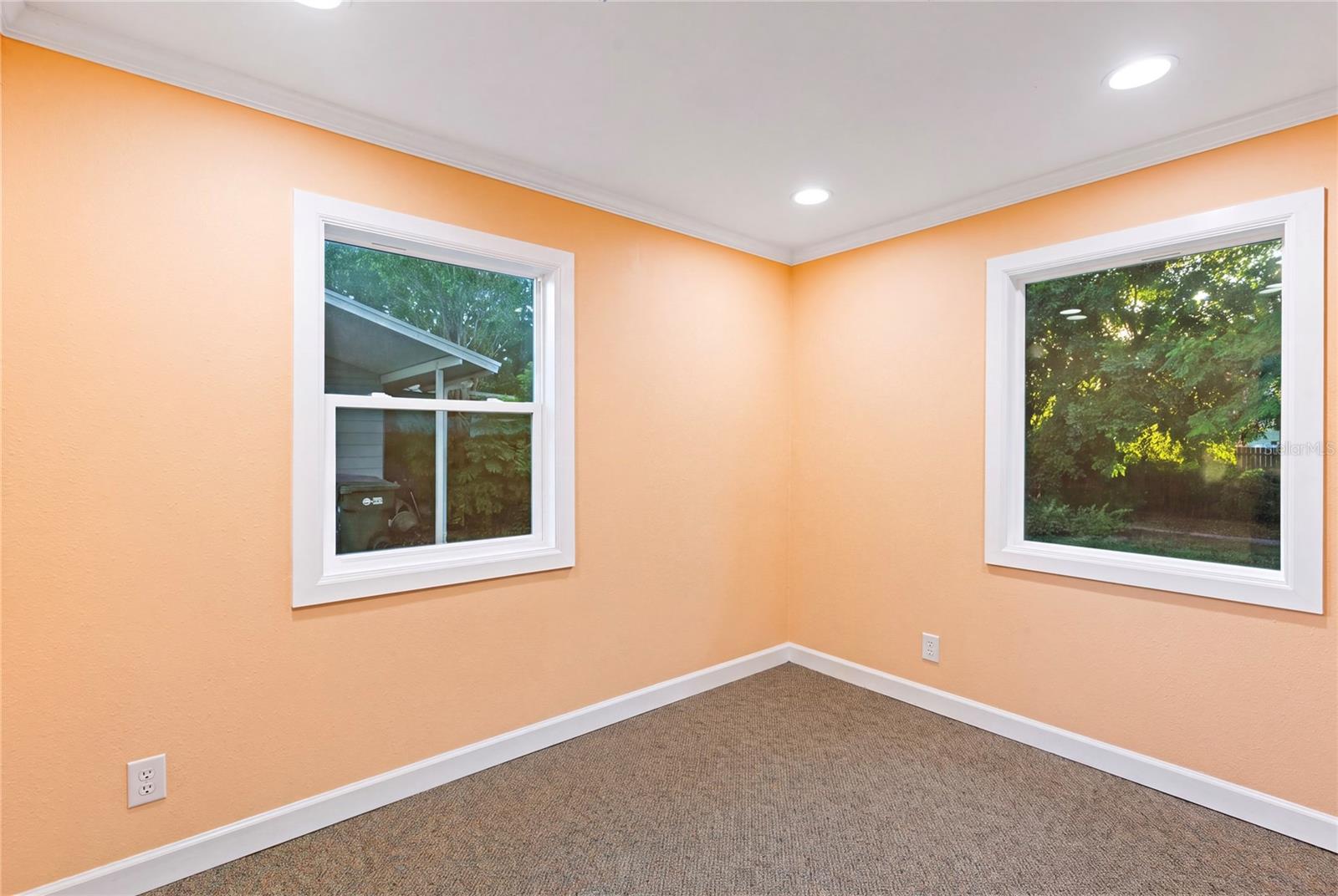 12574 INDIAN ROCKS RD — photo 16