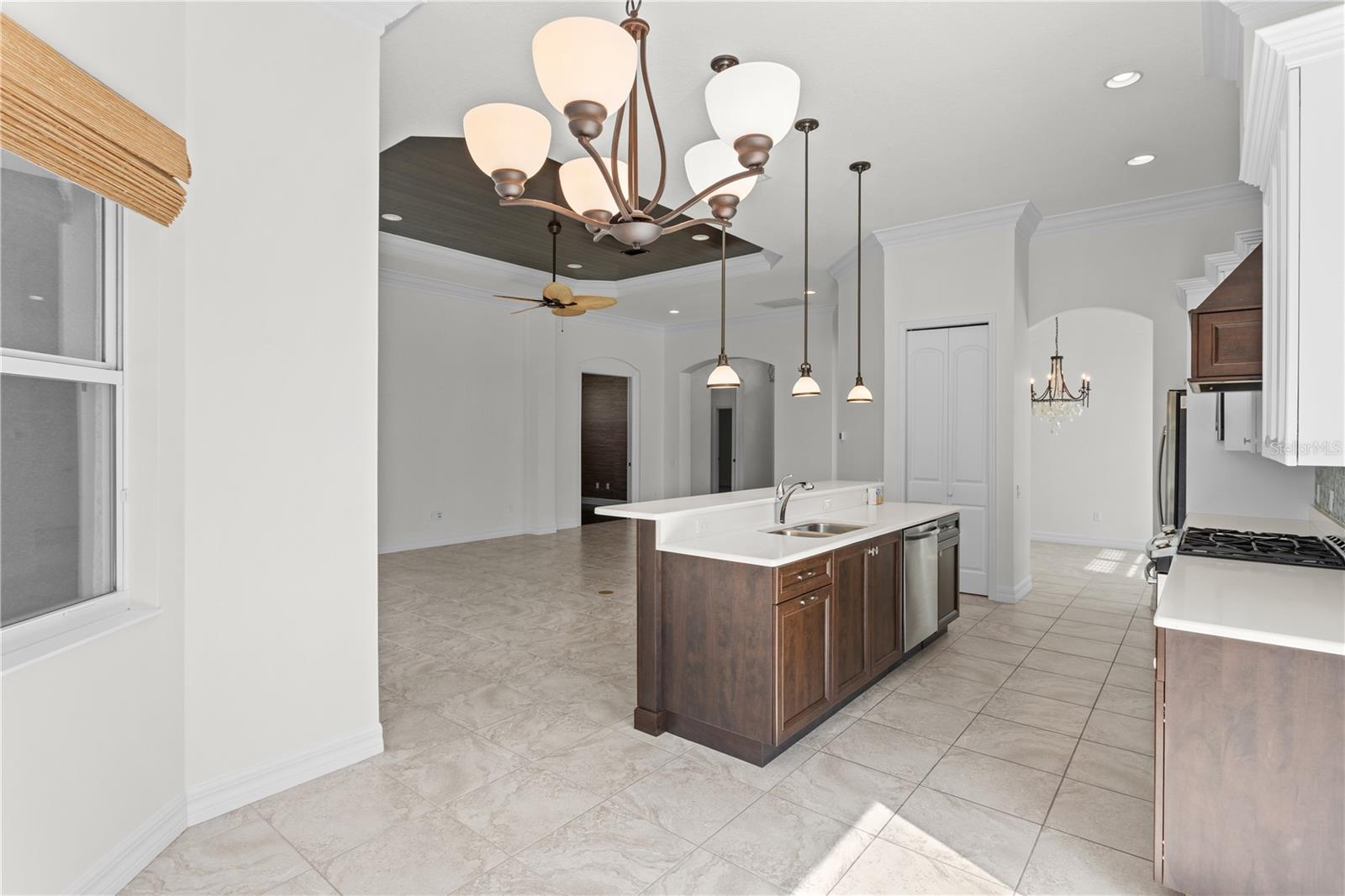 4940 TOBERMORY WAY — photo 16