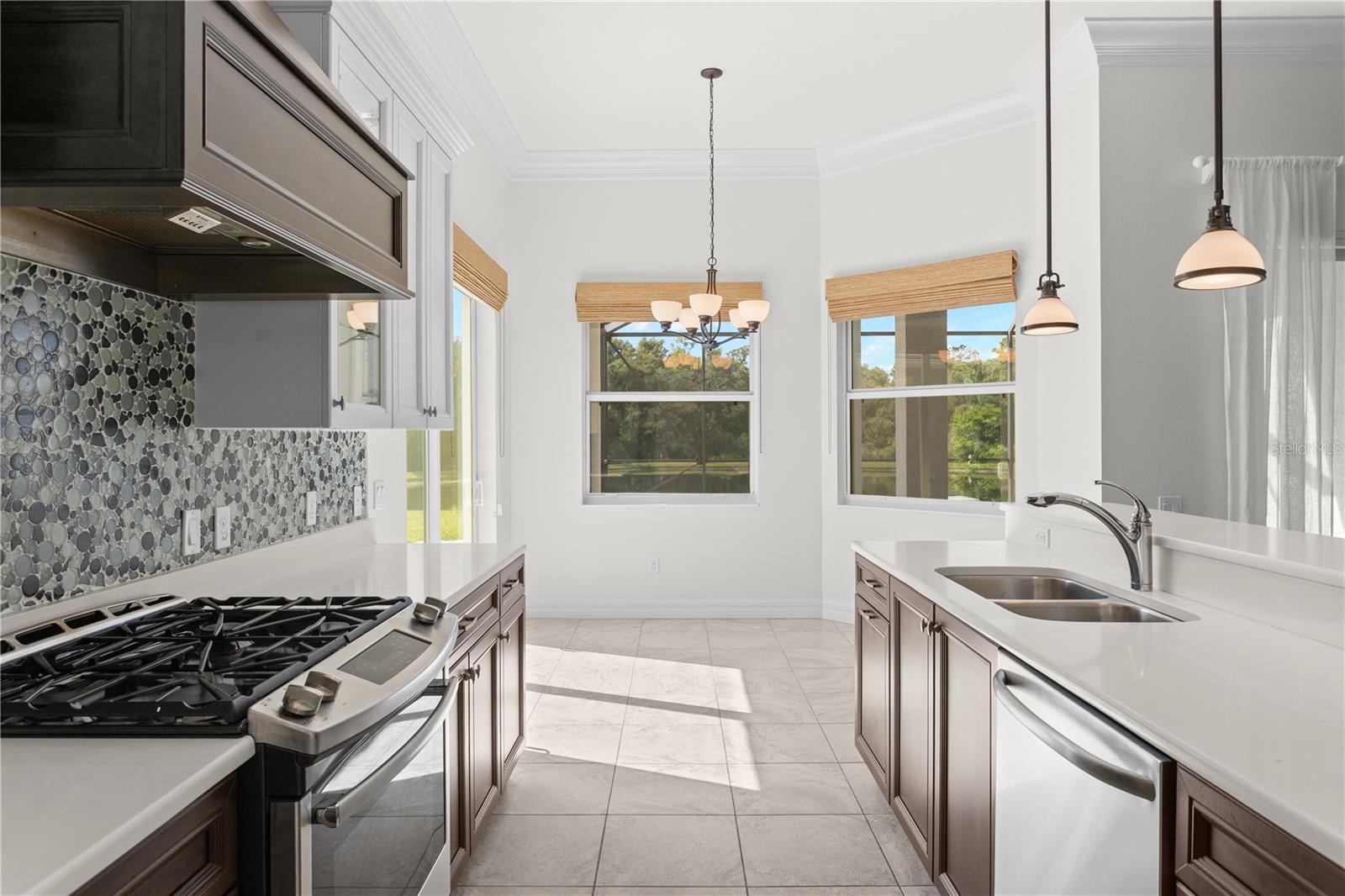 4940 TOBERMORY WAY — photo 14