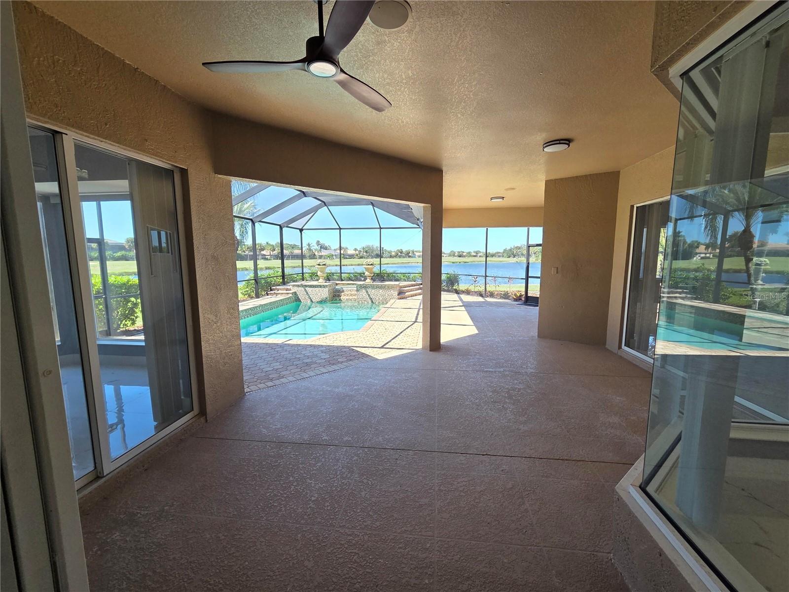 7531 CAMDEN HARBOUR DR — photo 20