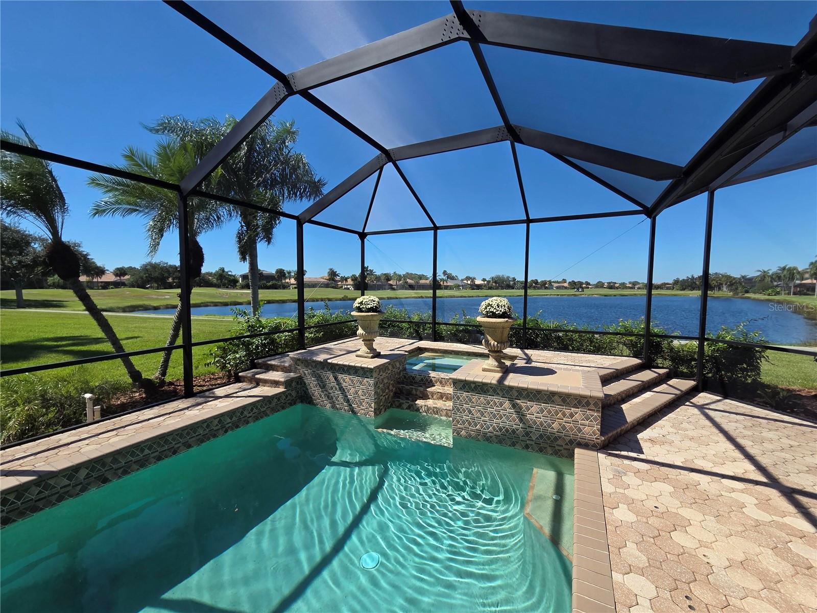 7531 CAMDEN HARBOUR DR — photo 11