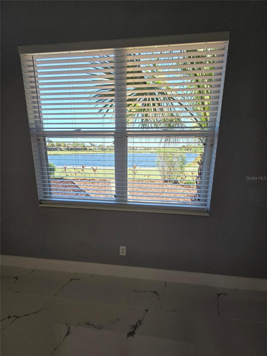 7531 CAMDEN HARBOUR DR — photo 36