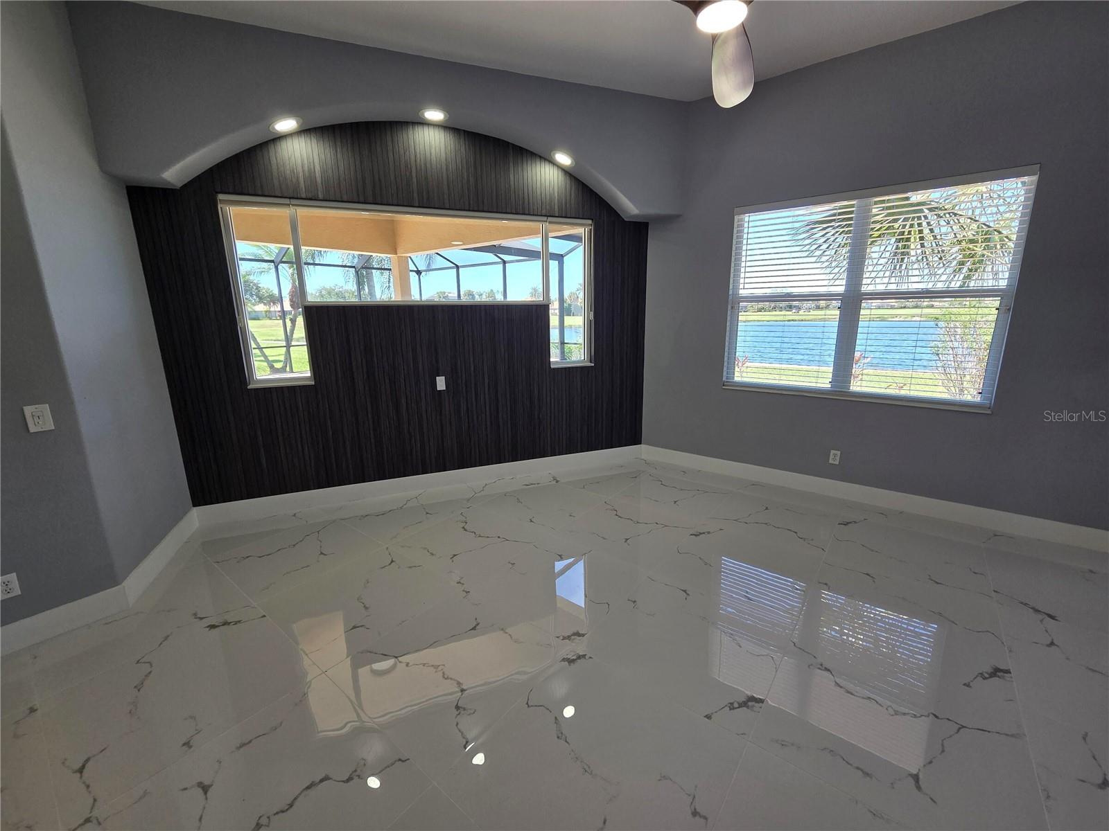 7531 CAMDEN HARBOUR DR — photo 28
