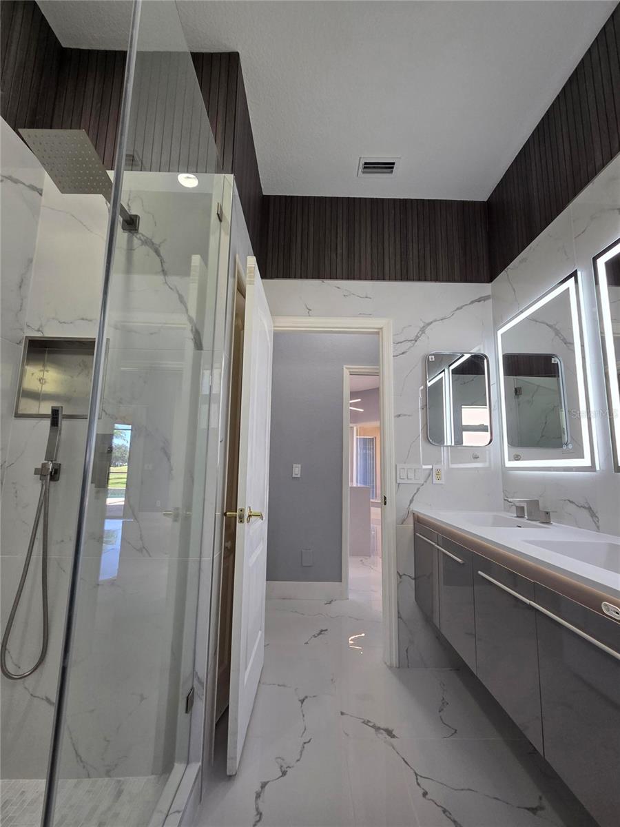 7531 CAMDEN HARBOUR DR — photo 47