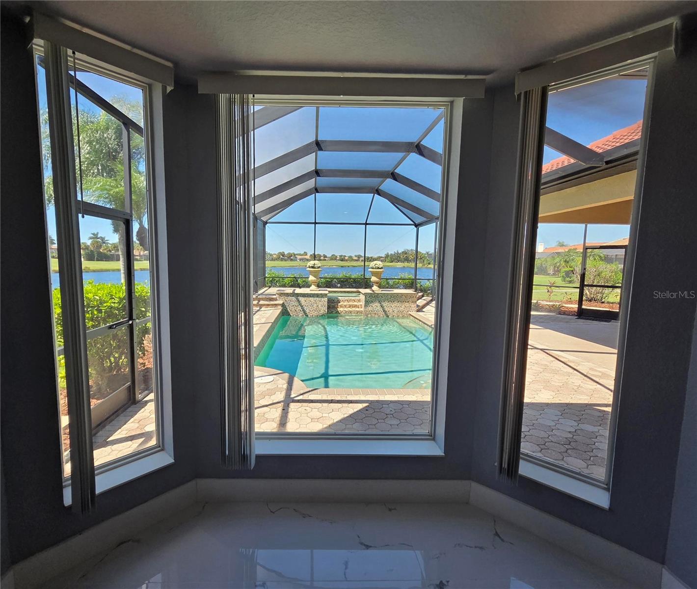 7531 CAMDEN HARBOUR DR — photo 42