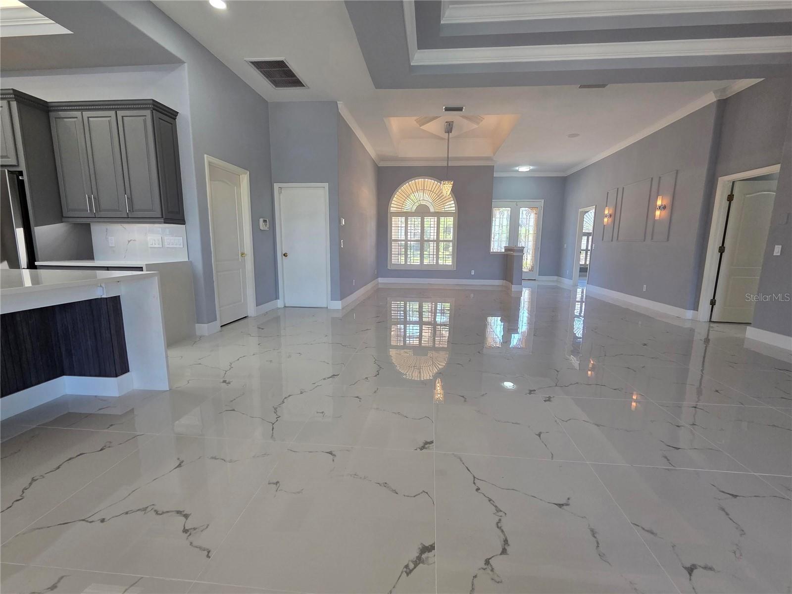 7531 CAMDEN HARBOUR DR — photo 39