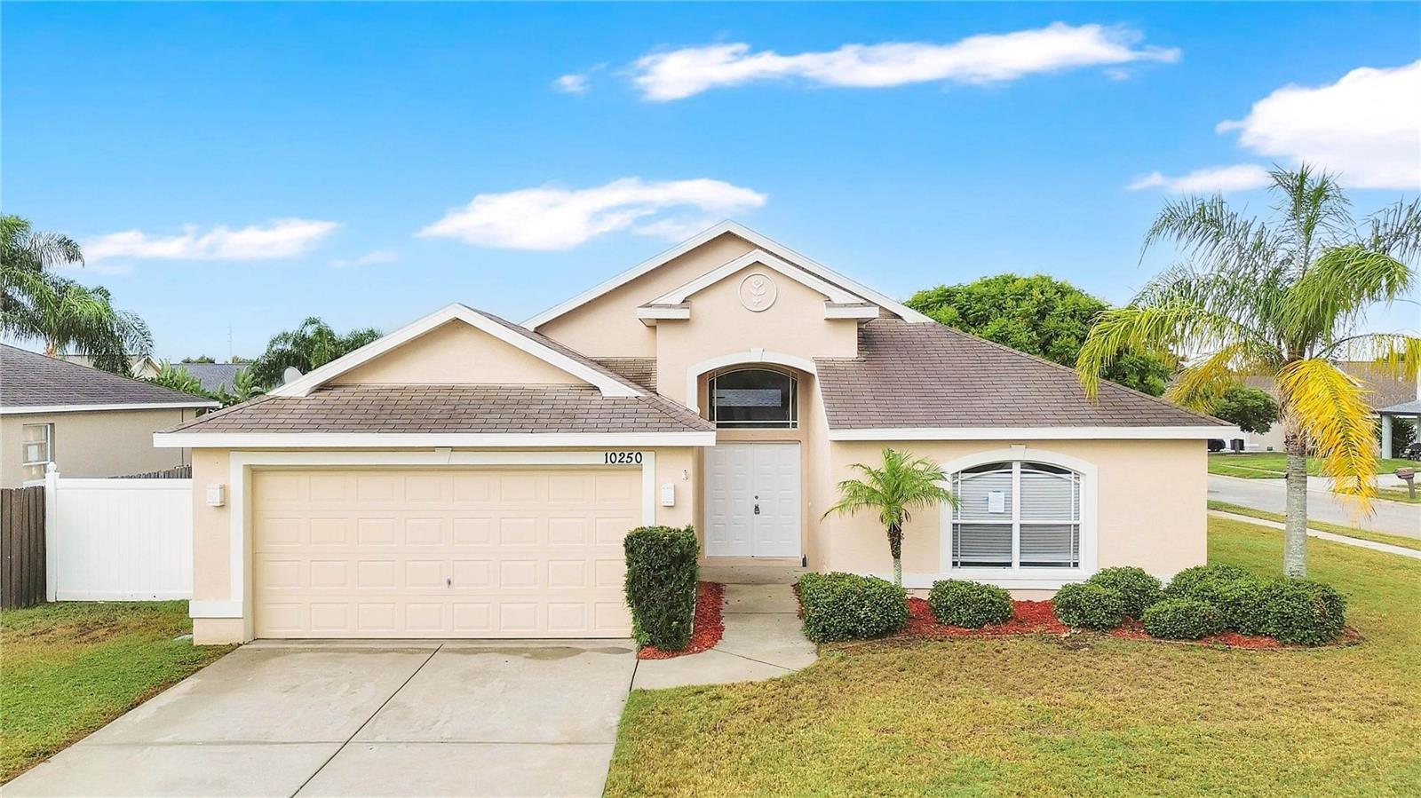 10250 PEOPLES LOOP — photo 32