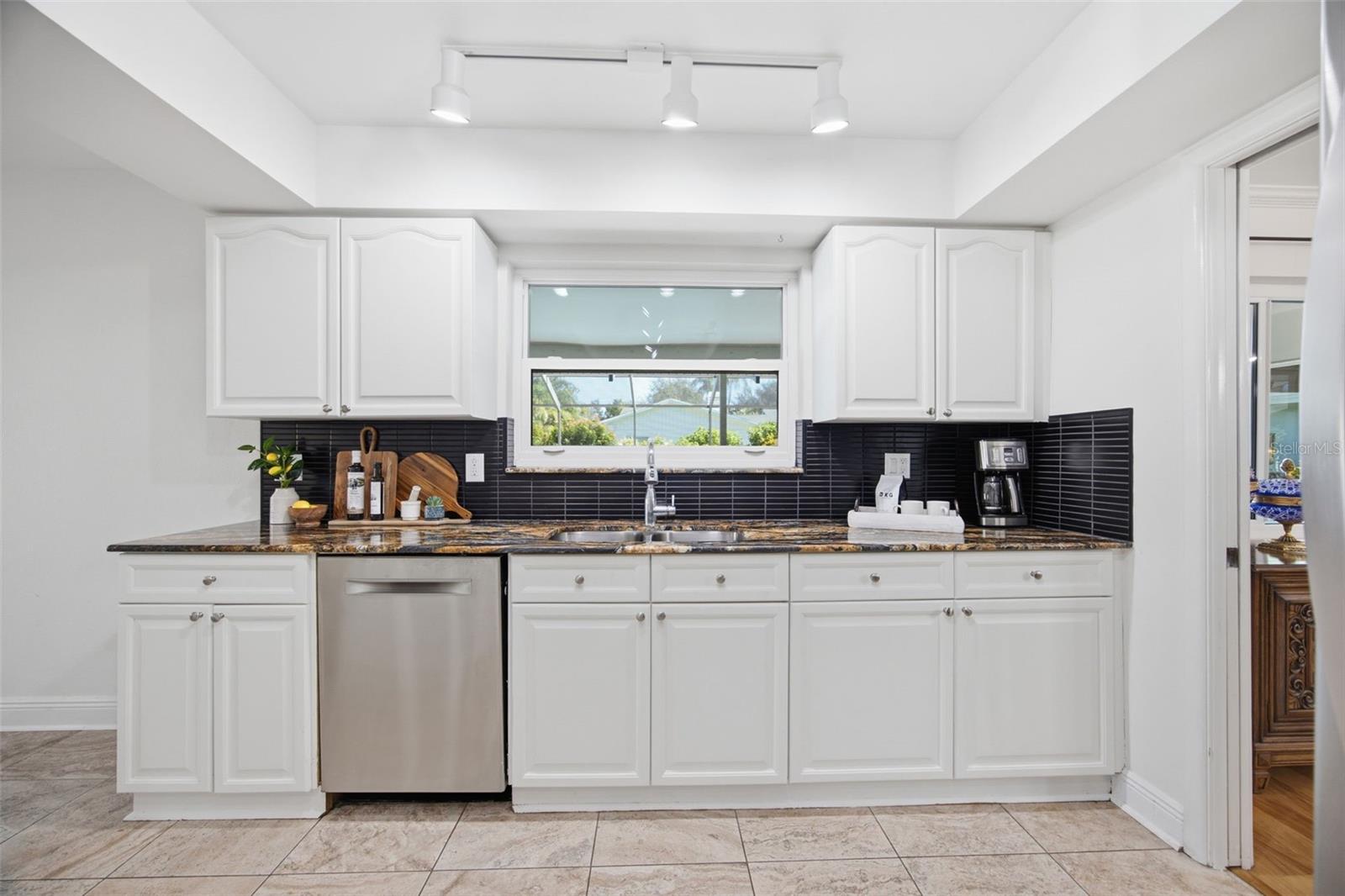 2308 SETON LN — photo 8