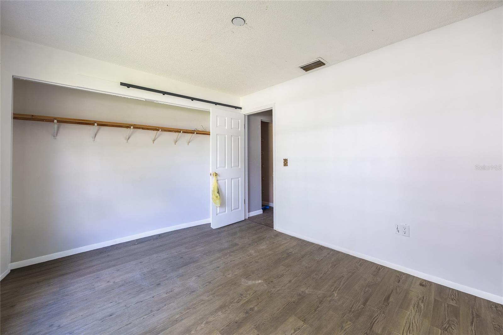 7250 FULLERTON CT — photo 11