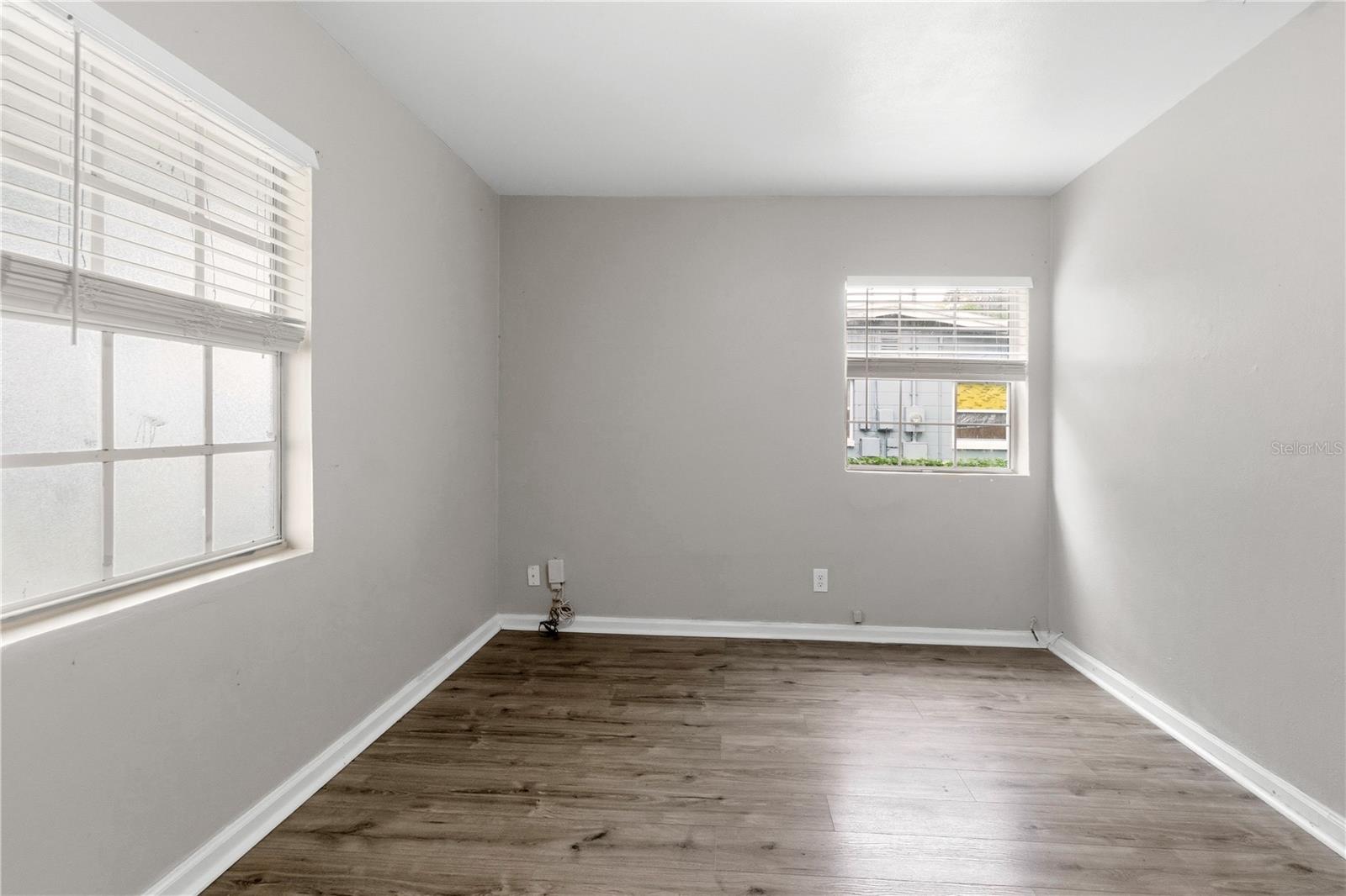 320 E ALTHEA AVE — photo 33