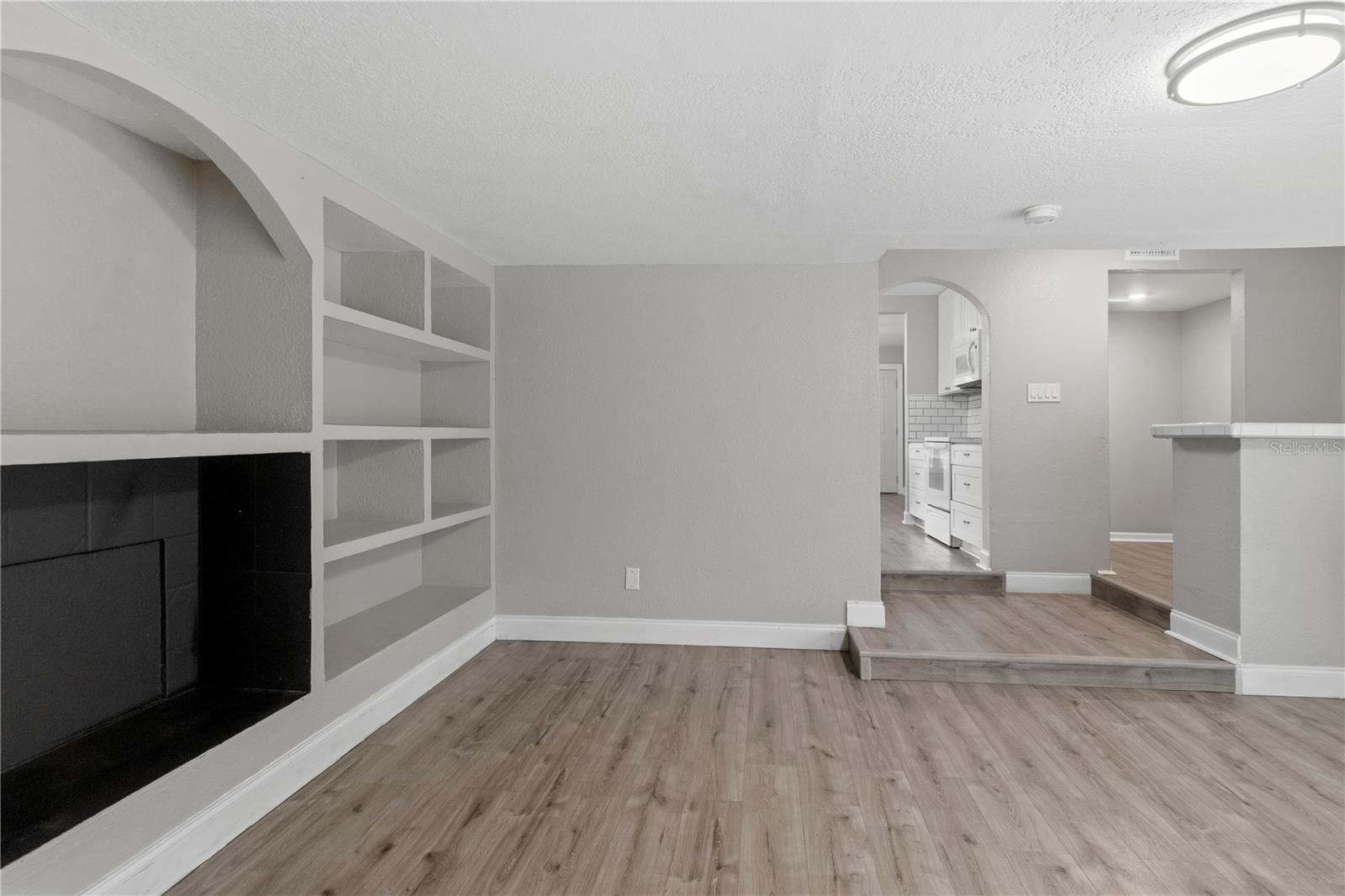 320 E ALTHEA AVE — photo 15