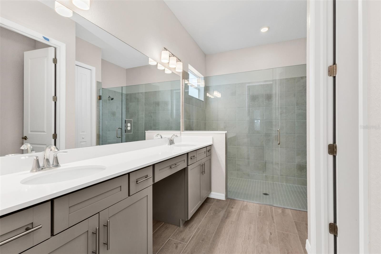 12850 TULUM LOOP — photo 37
