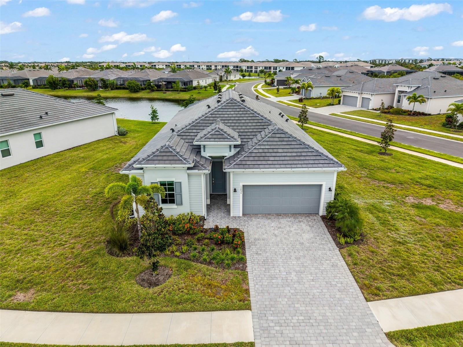 12850 TULUM LOOP — photo 4