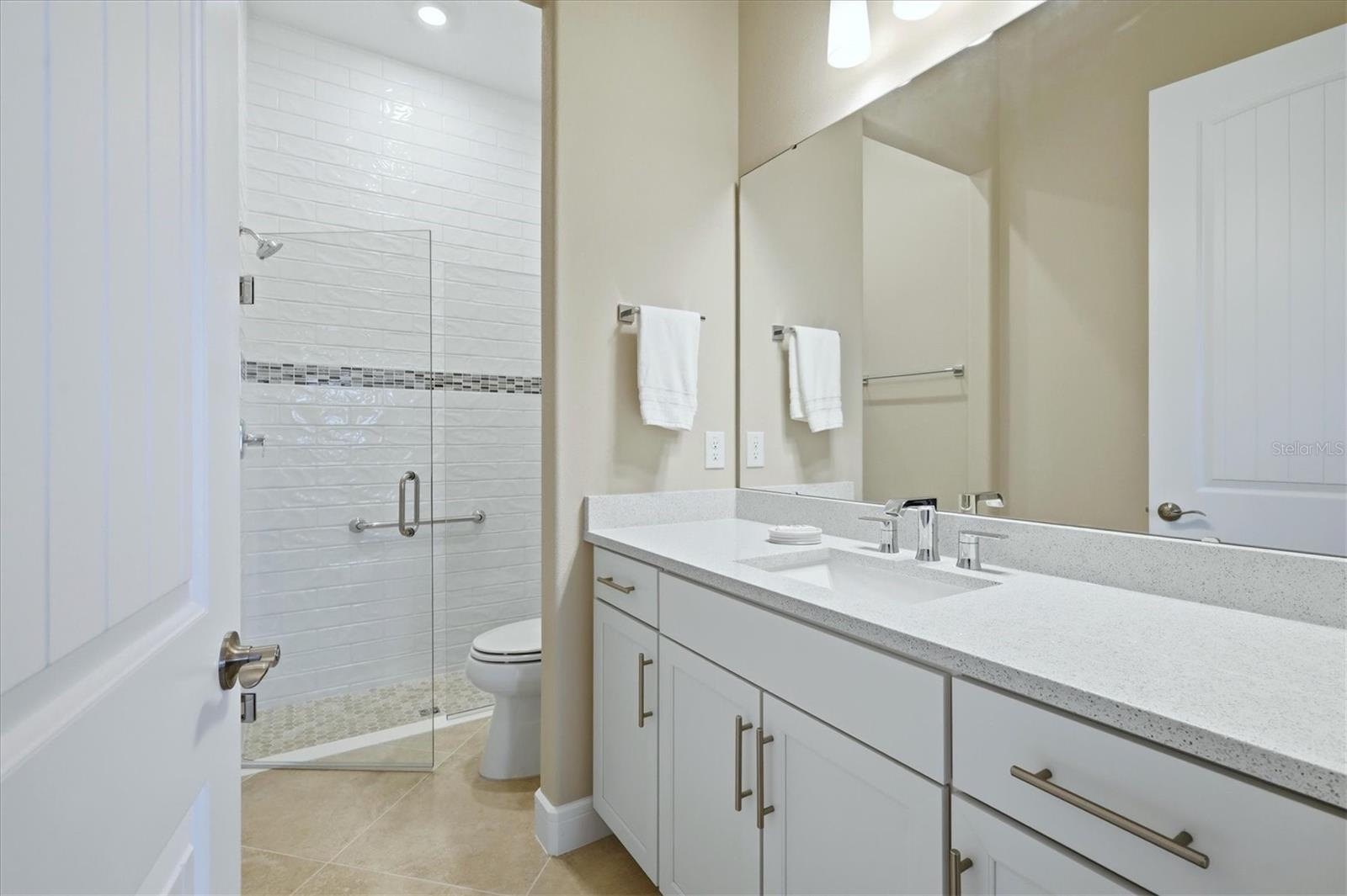 9213 SAND DUNE CV — photo 38