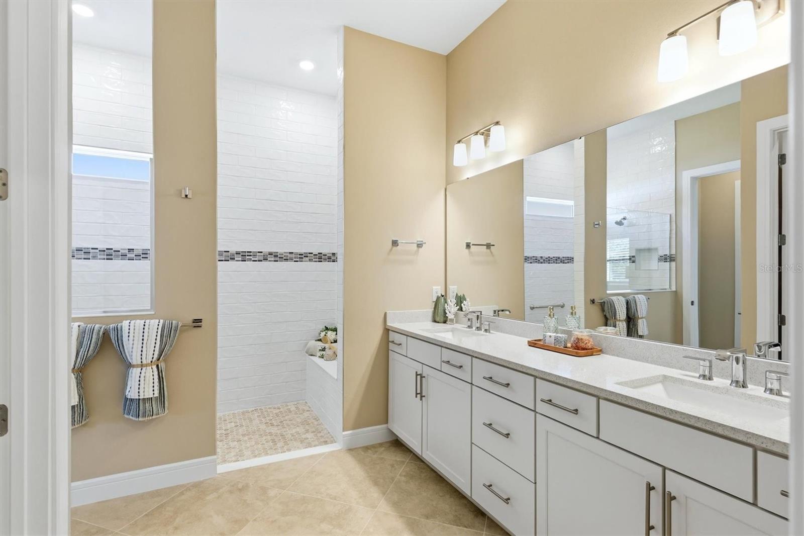 9213 SAND DUNE CV — photo 30