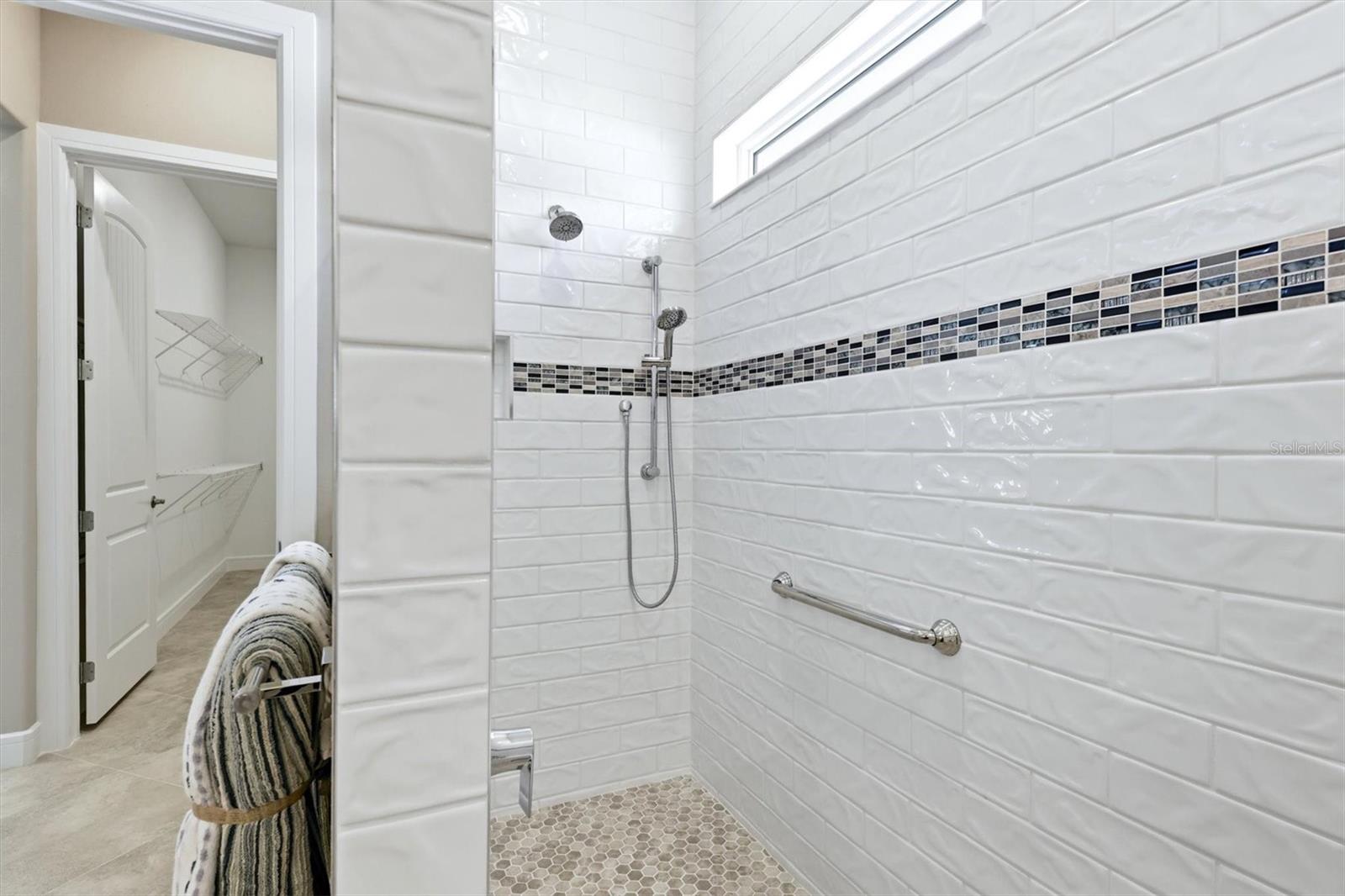 9213 SAND DUNE CV — photo 32