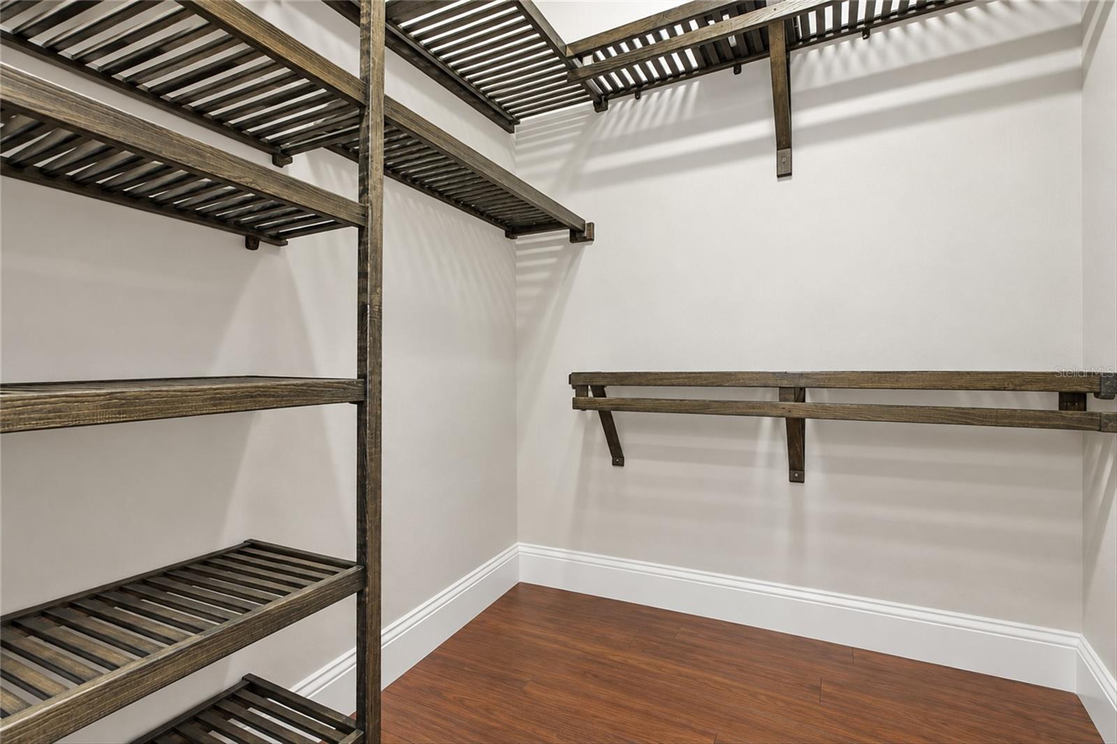 1501 SWEETLAND ST — photo 31