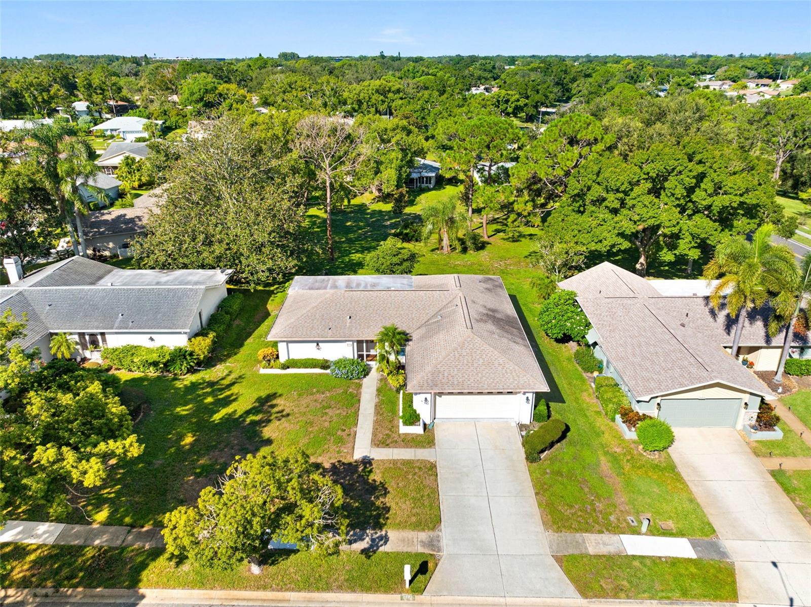 1681 MACDONNELL CT — photo 30