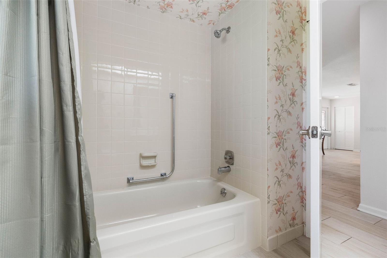 1681 MACDONNELL CT — photo 19