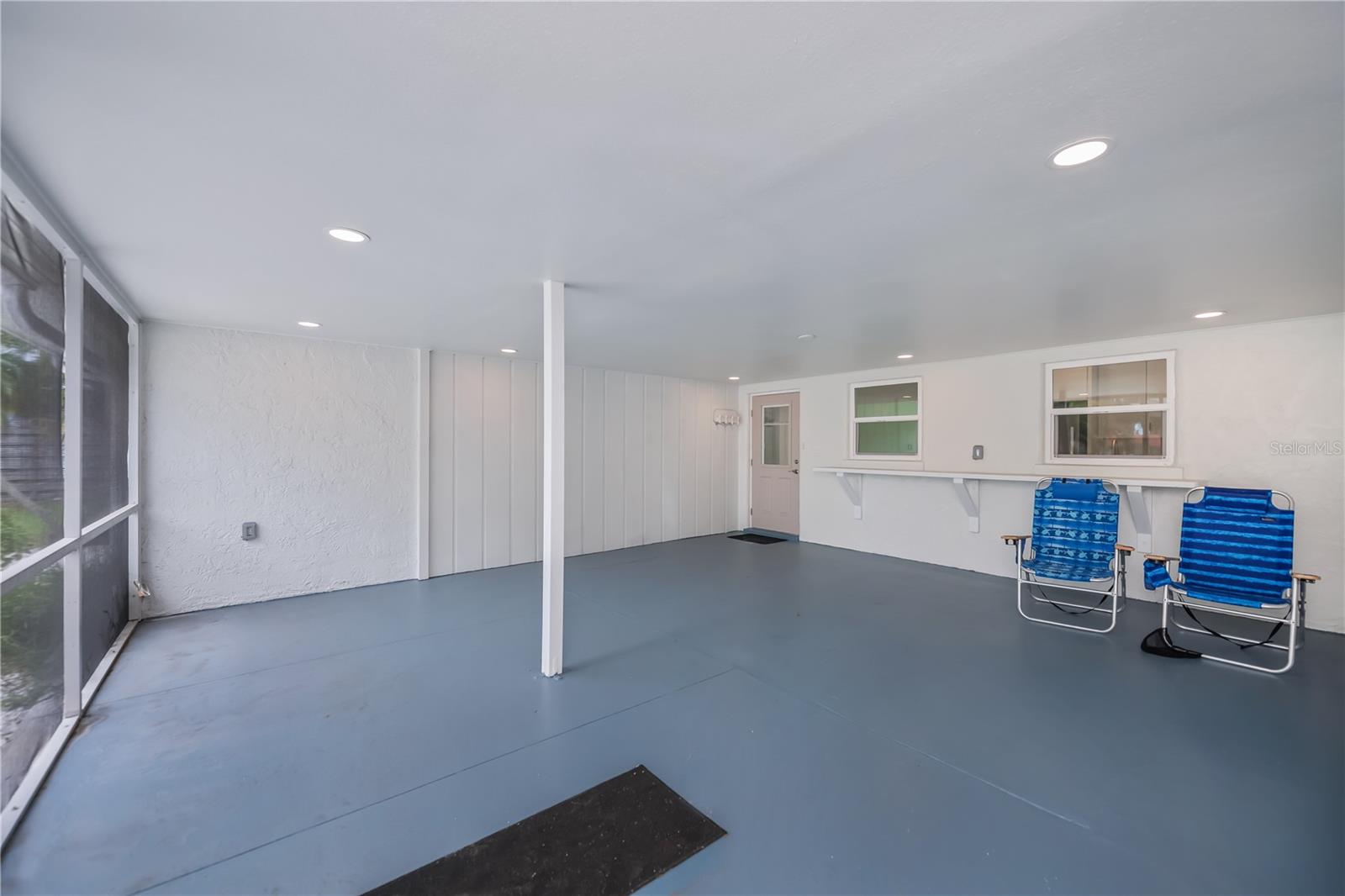 352 OAK ST — photo 39