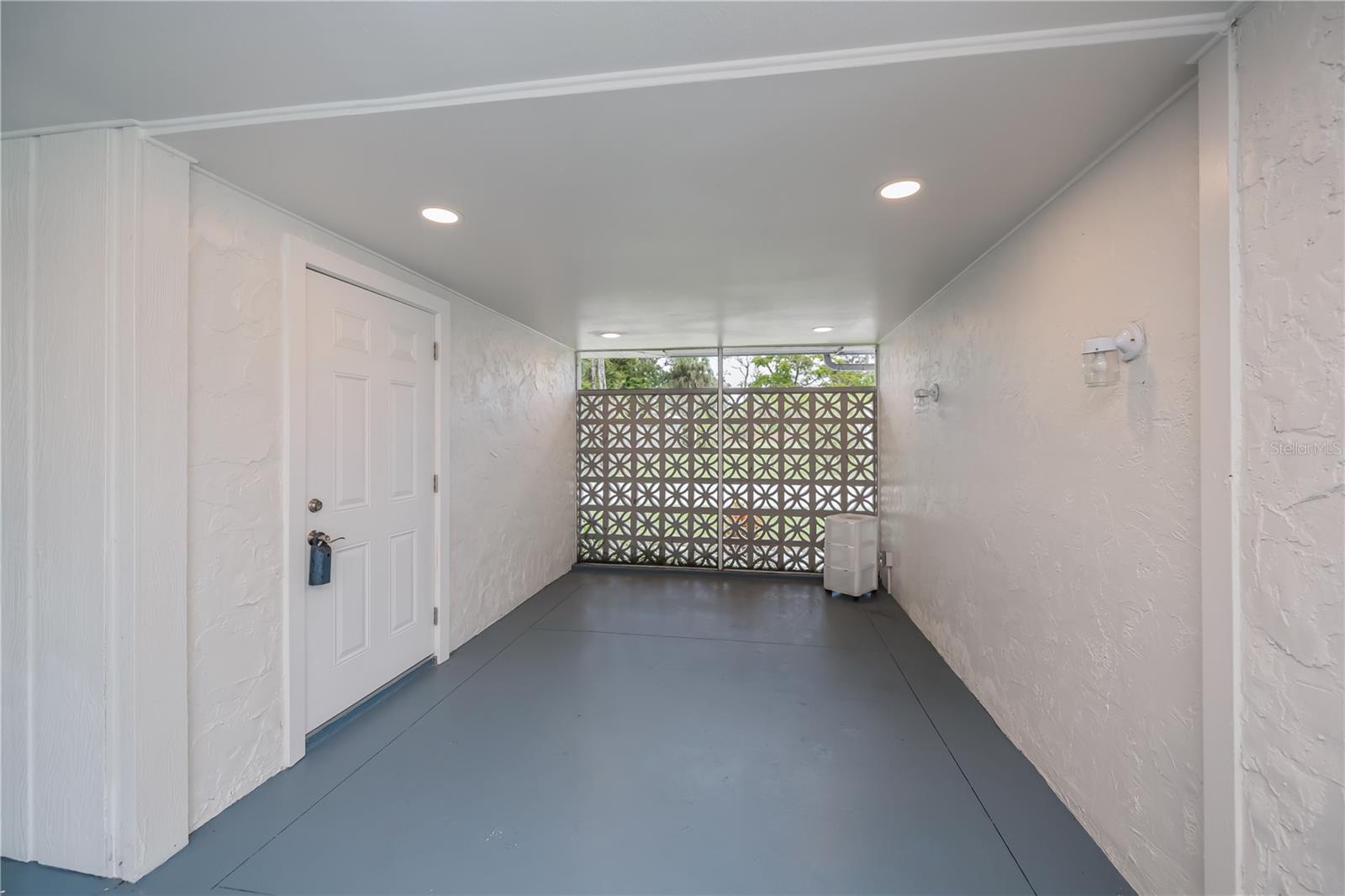 352 OAK ST — photo 40