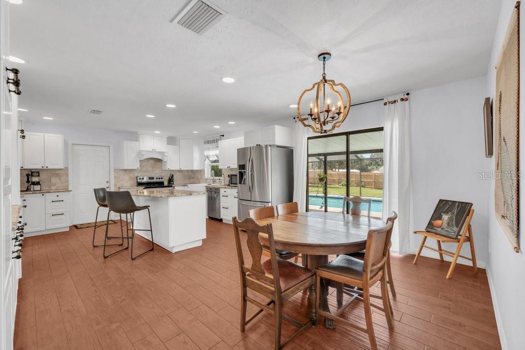2223 ARCH MCDONALD DR — photo 10