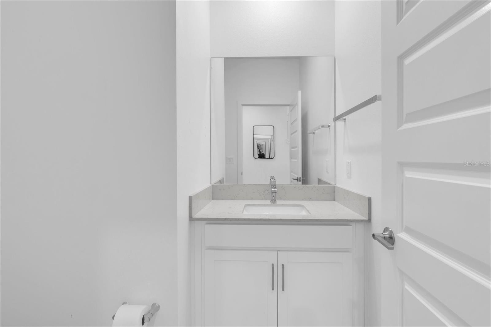 8220 ROLLING TIDES DR — photo 38